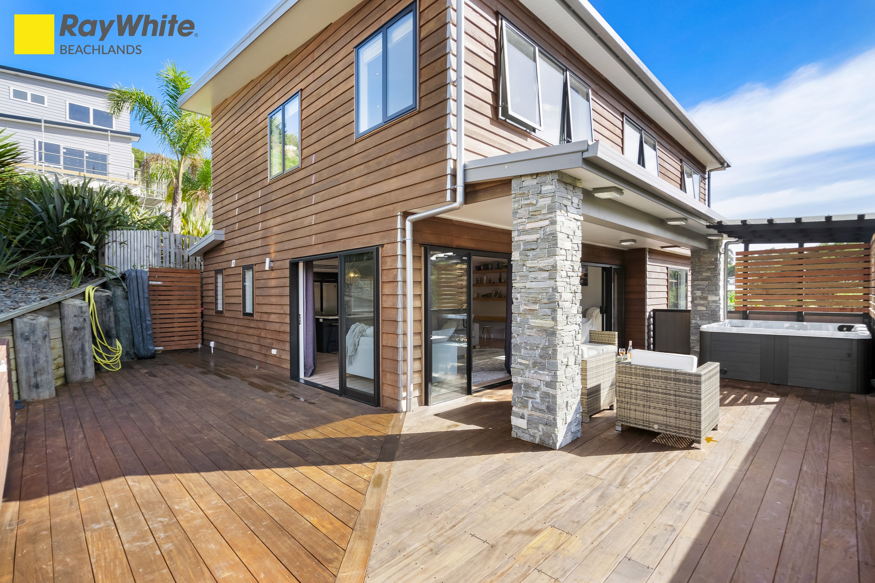 33 Pinebrook Lane, Maraetai, Manukau City 2018 - Sold House - Ray White ...