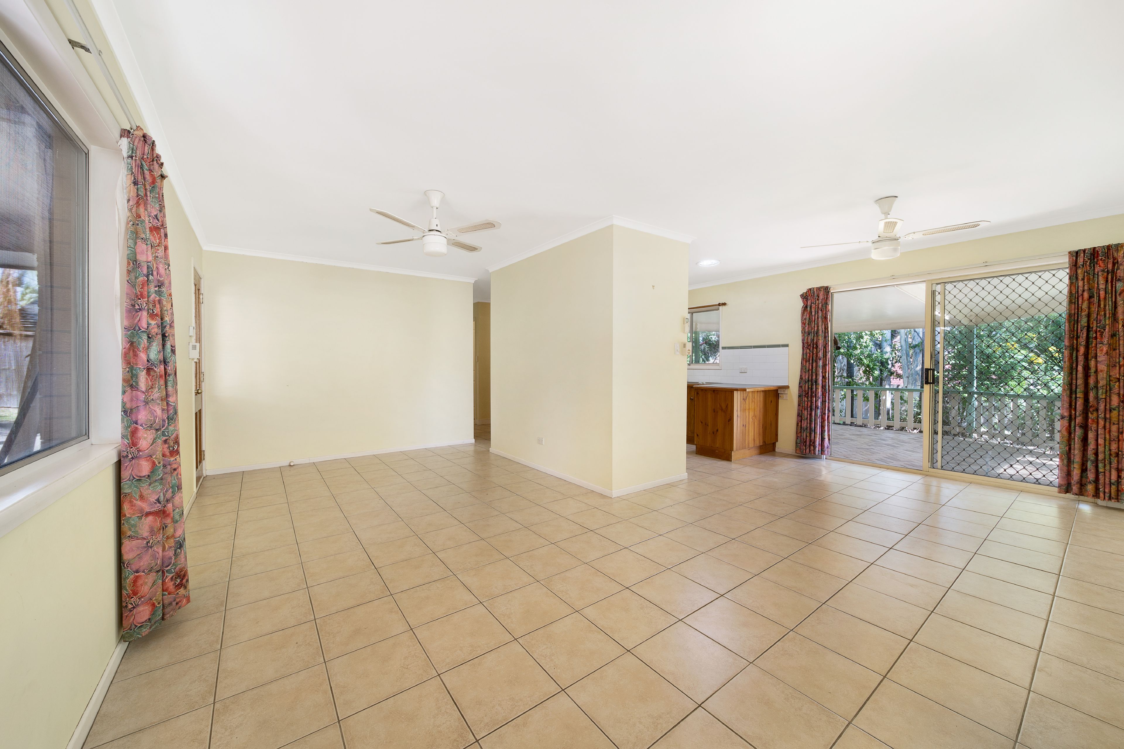 10 Donna Avenue, Rochedale South, QLD 4123