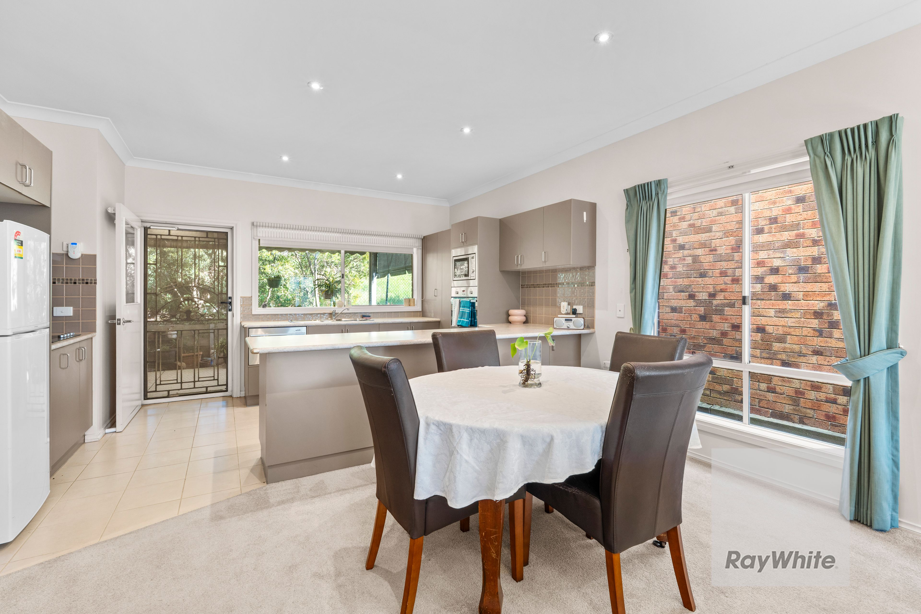 17/877 Plenty Road — photo 4 of 20