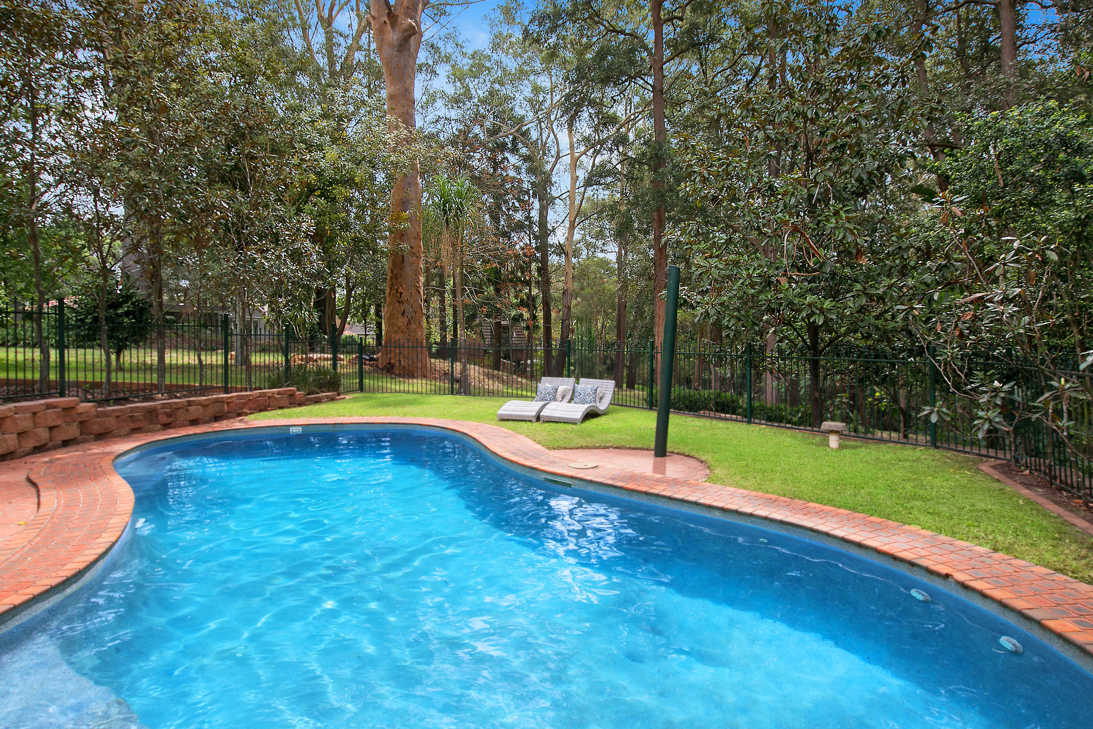 6 Kimbarra Road, Pymble, NSW 2073
