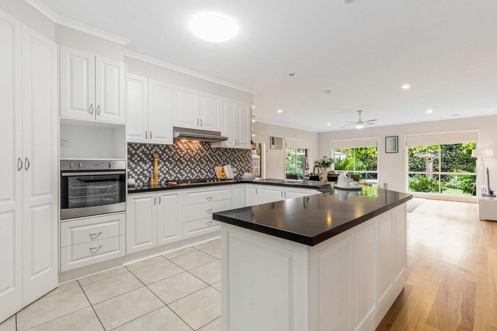 40 Grant Avenue, Werribee, VIC 3030