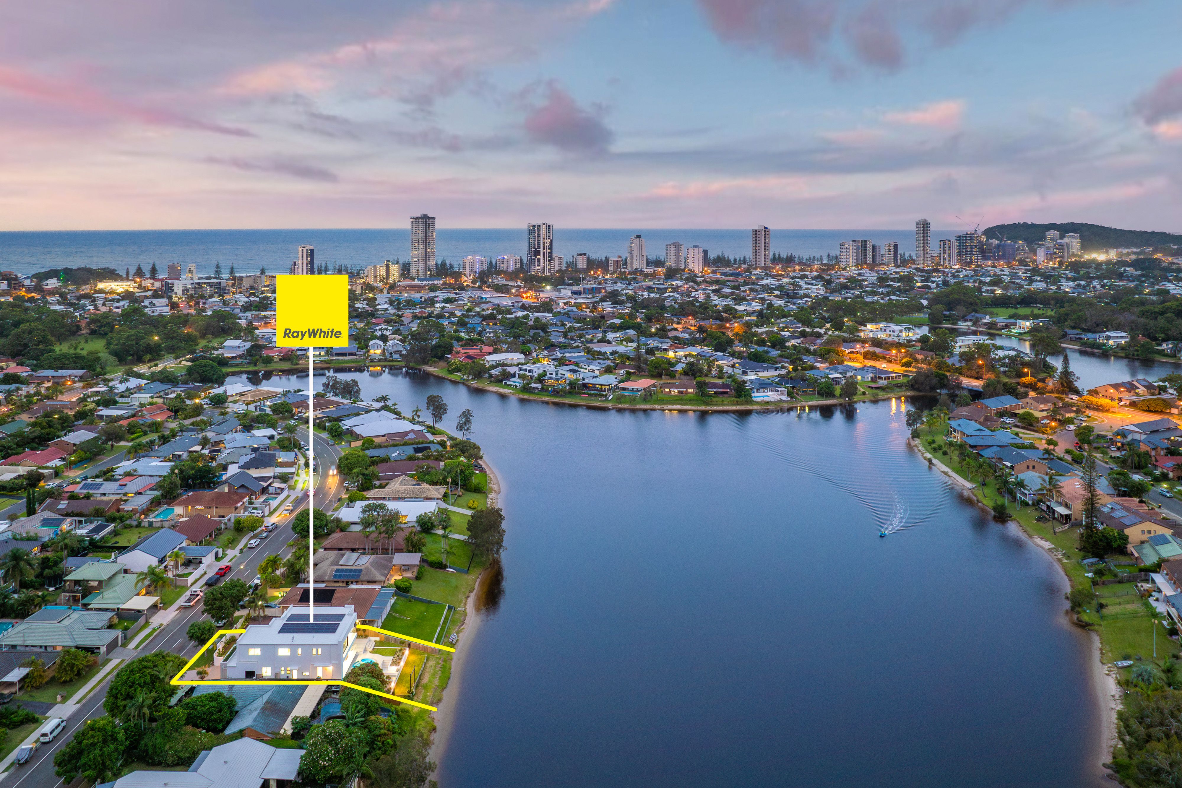 38 Honeyeater Drive, Burleigh Waters, QLD 4220