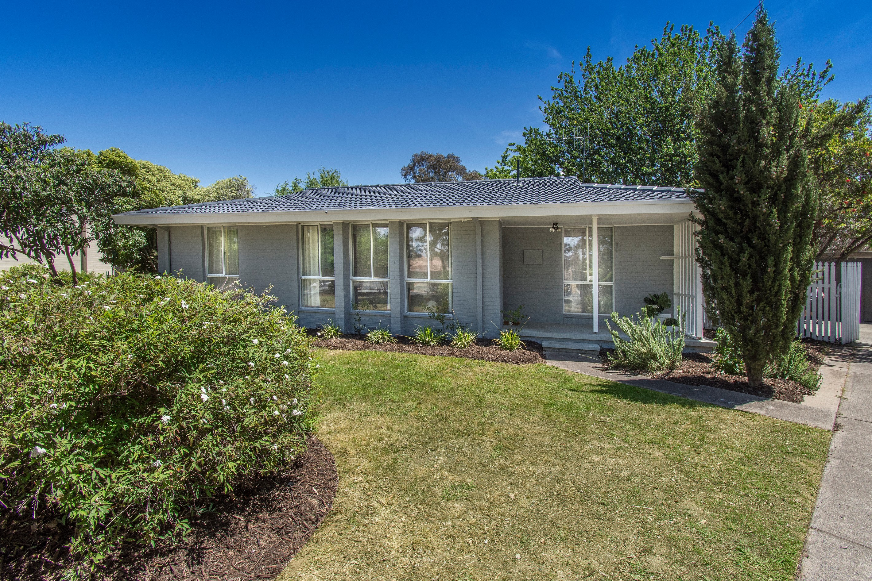 27 Hosking Place, Melba, ACT 2615