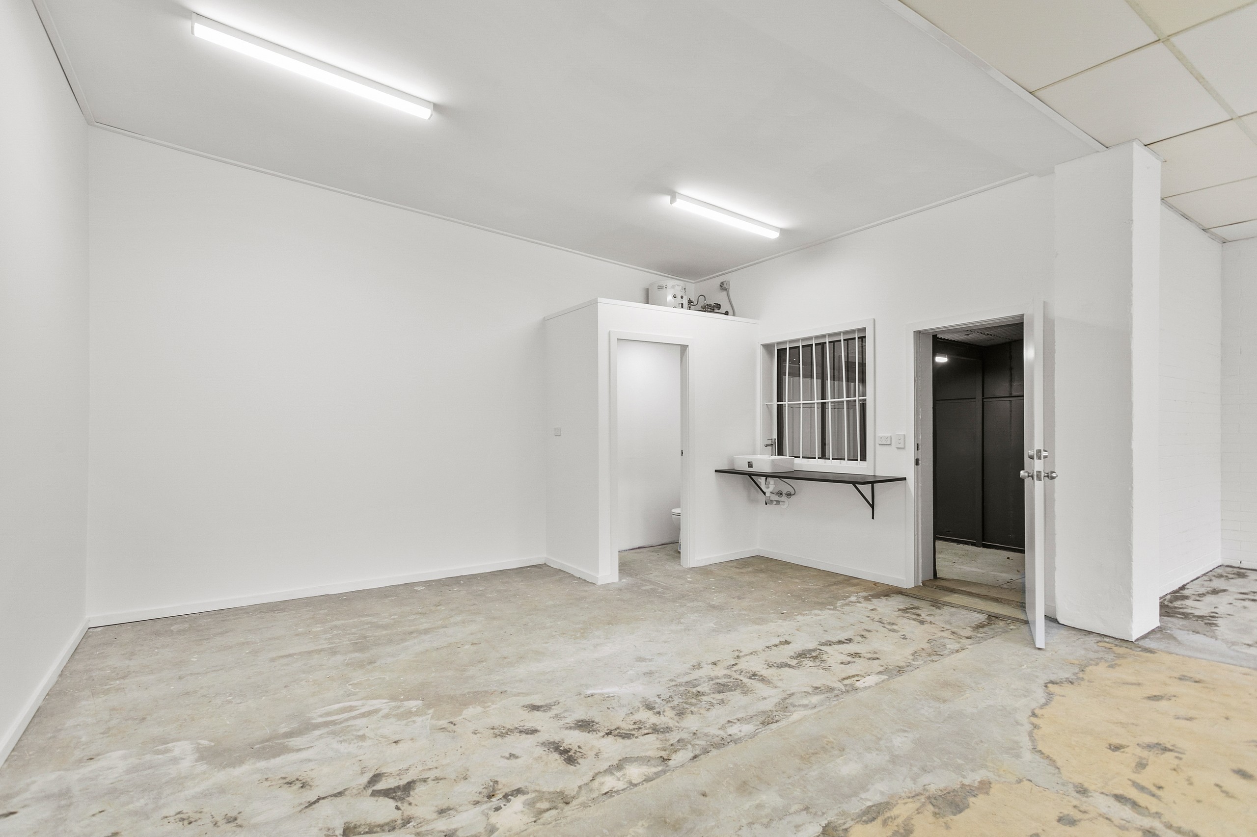 68 Addison Avenue, Lake Illawarra, NSW 2528