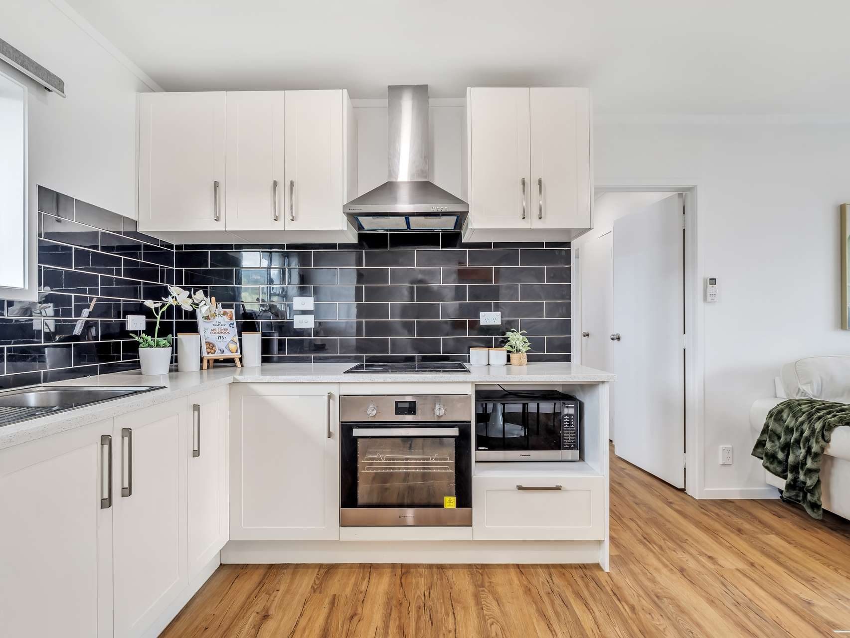 3/4 Moreland Road, Mount Albert, Auckland City