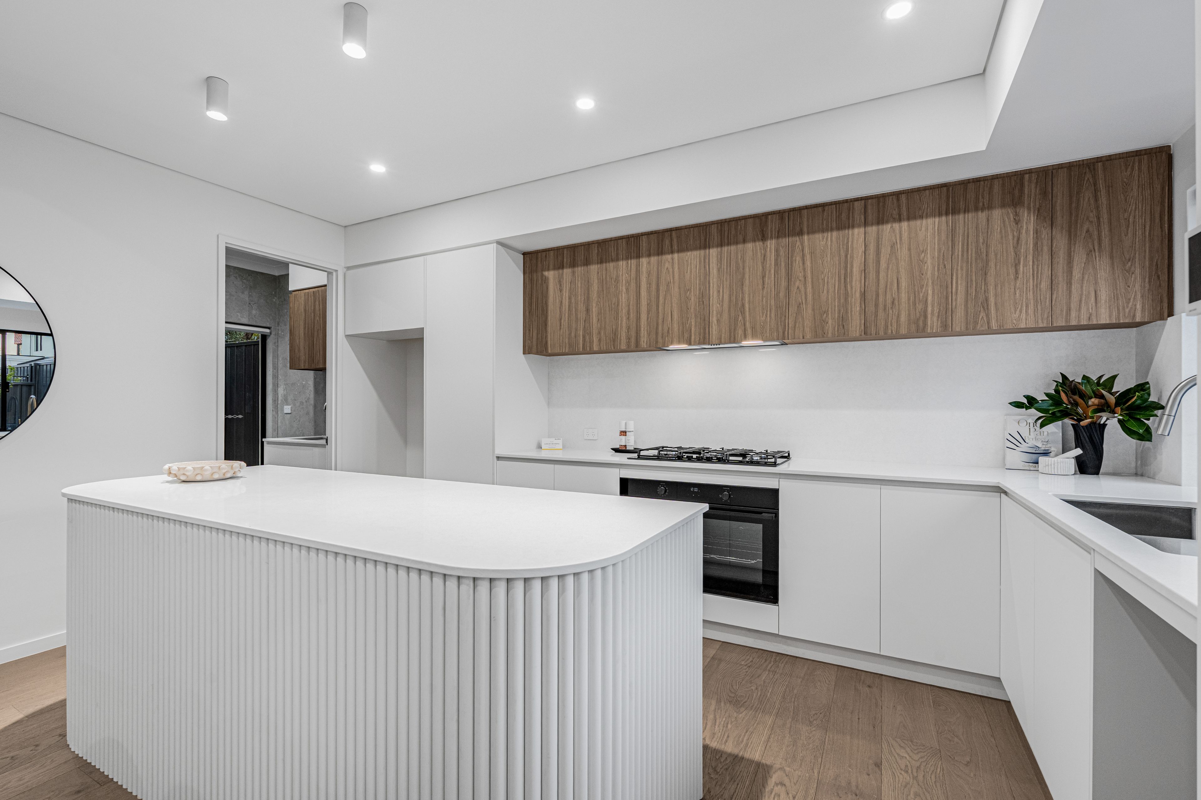 233C Drake Street — photo 14 of 30