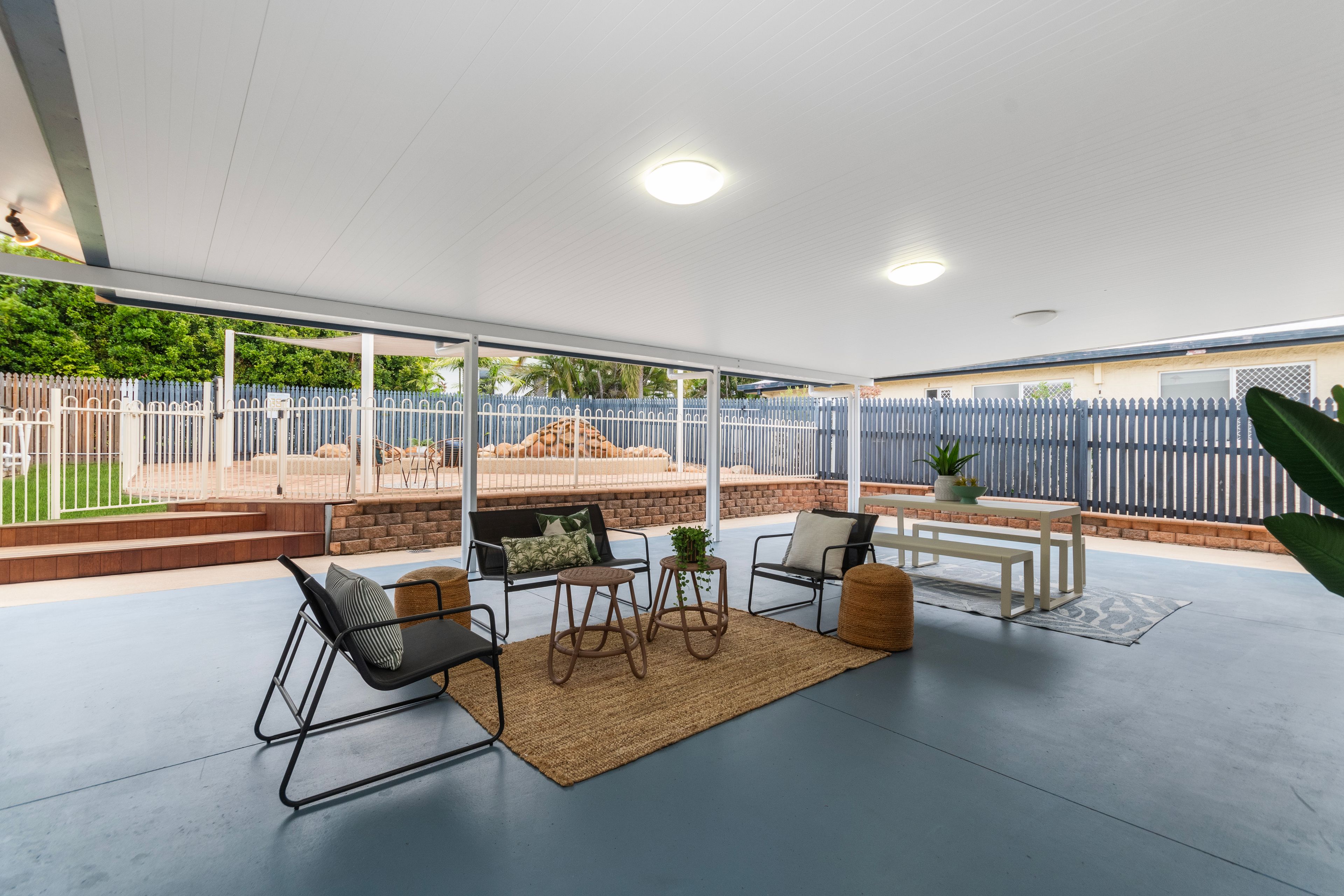 41 Rundle Street, Mount Louisa QLD 4814