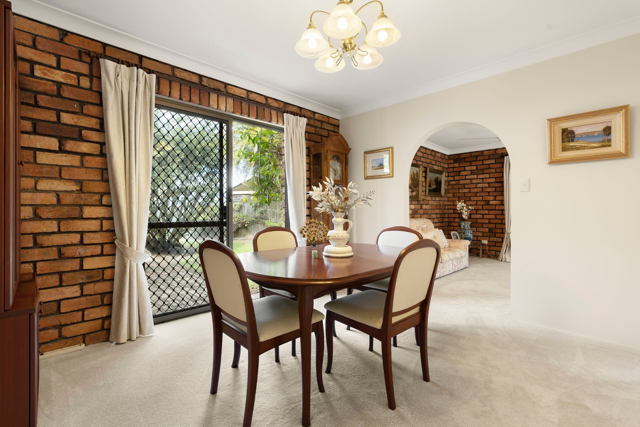 38 Diamantina Street — photo 9 of 26
