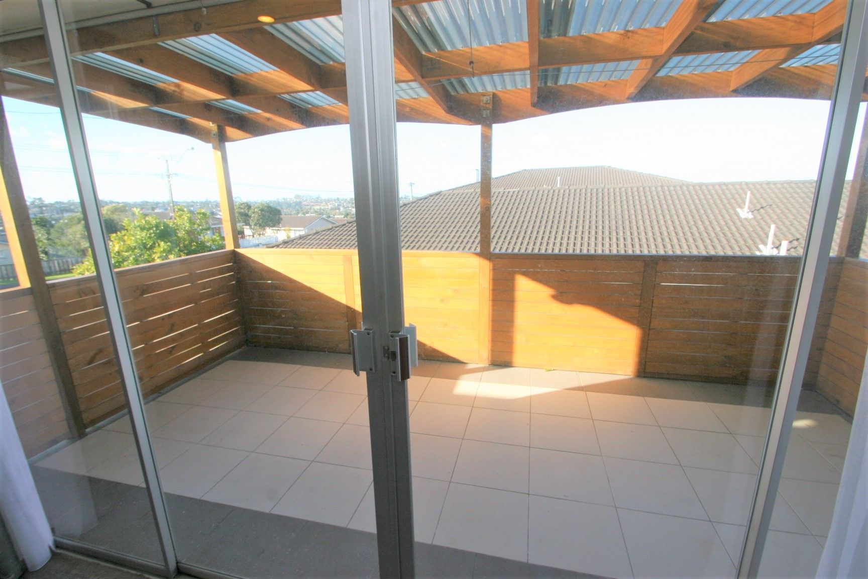 35 Target Road, Totaravale, North Shore City