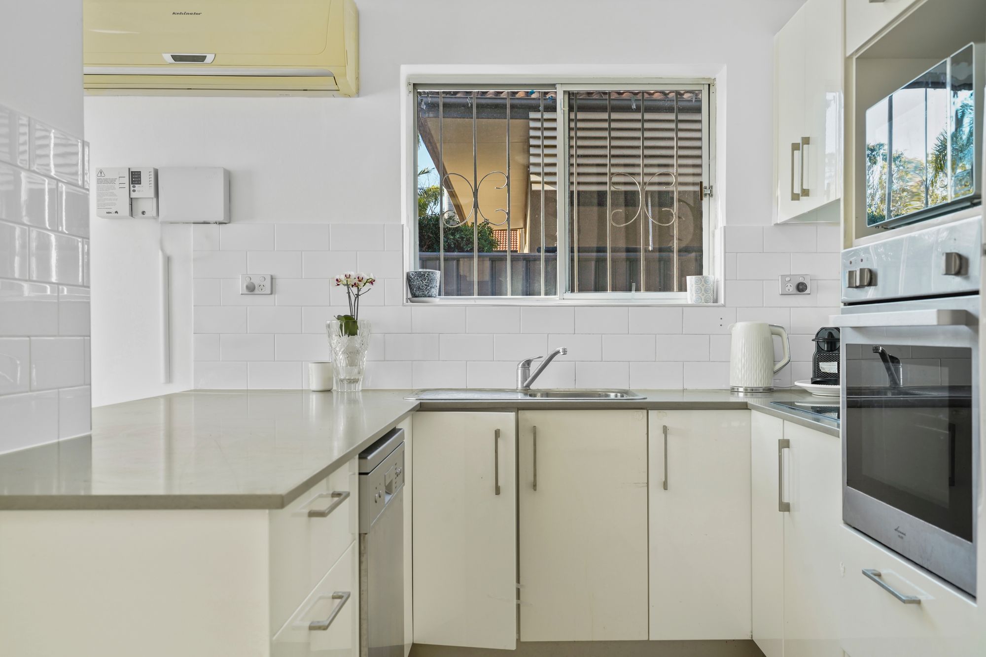 1/53 Nudgee Road — photo 5 of 18