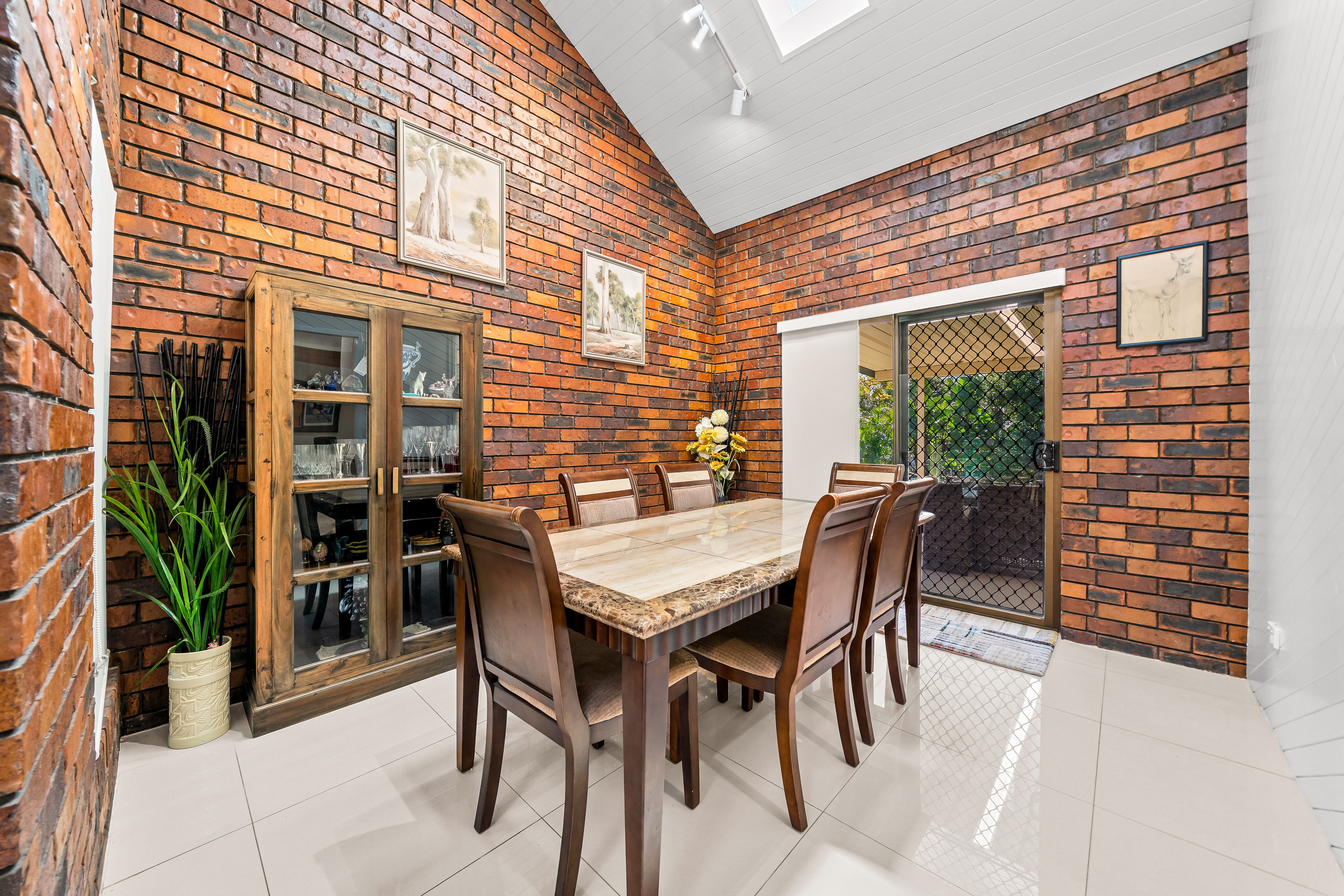 4 Wendy Court — photo 10 of 21