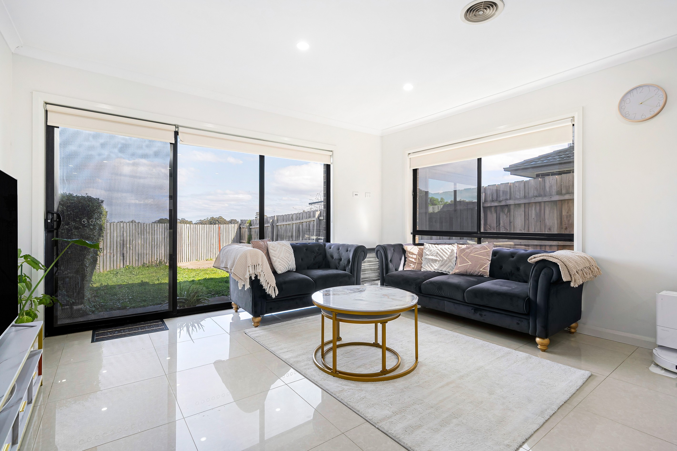 4/12 Merlynston Close, Dallas, VIC 3047