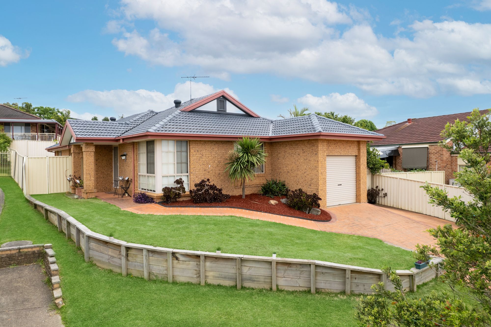 4 Arrow Place, Raby, NSW 2566