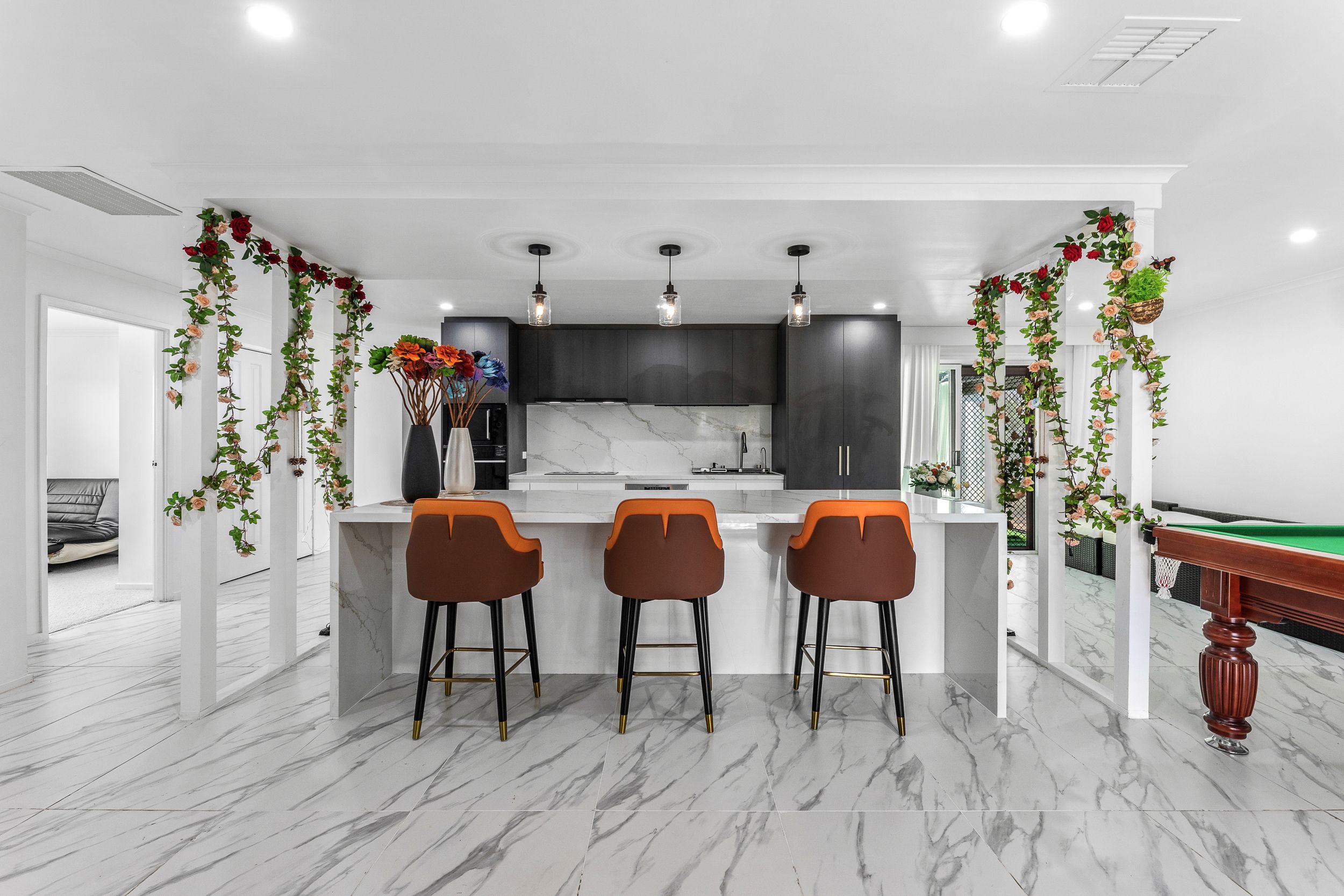 36 Simon Avenue — photo 4 of 20