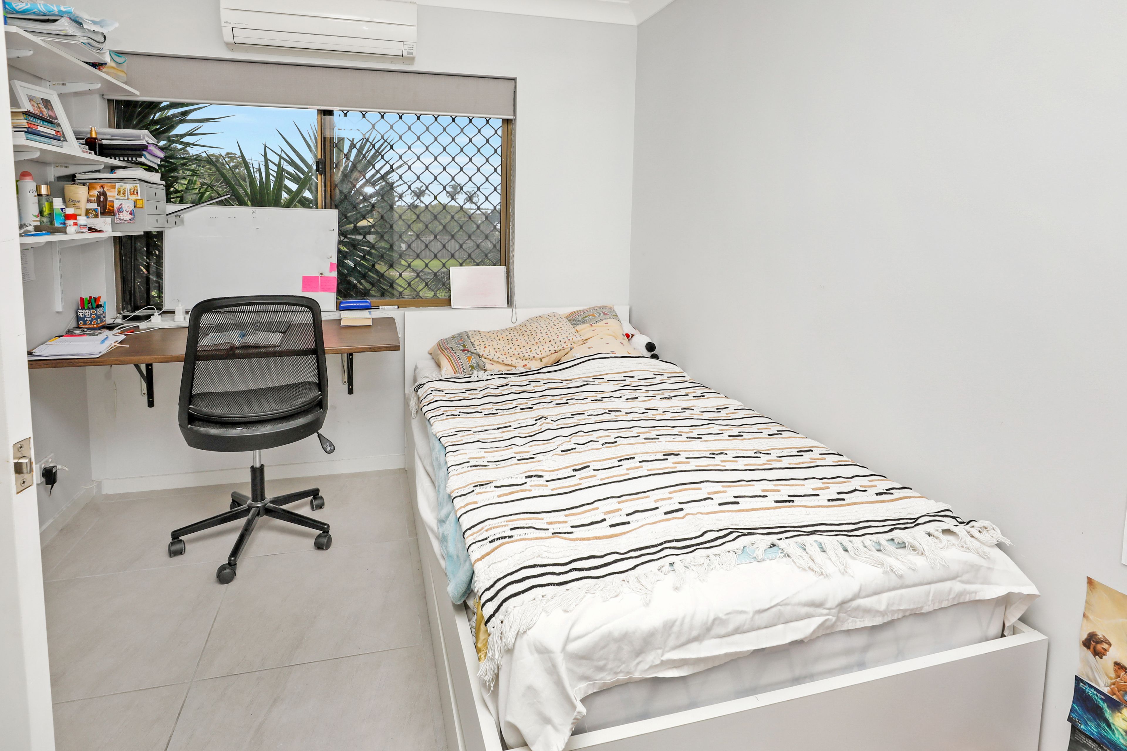 13 Marian Close — photo 4 of 11