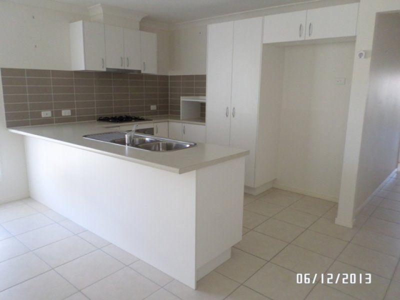 7 Admiralty Crescent, Lawnton, QLD 4501