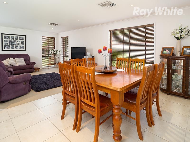 373 Poplar Drive, Lavington, NSW 2641