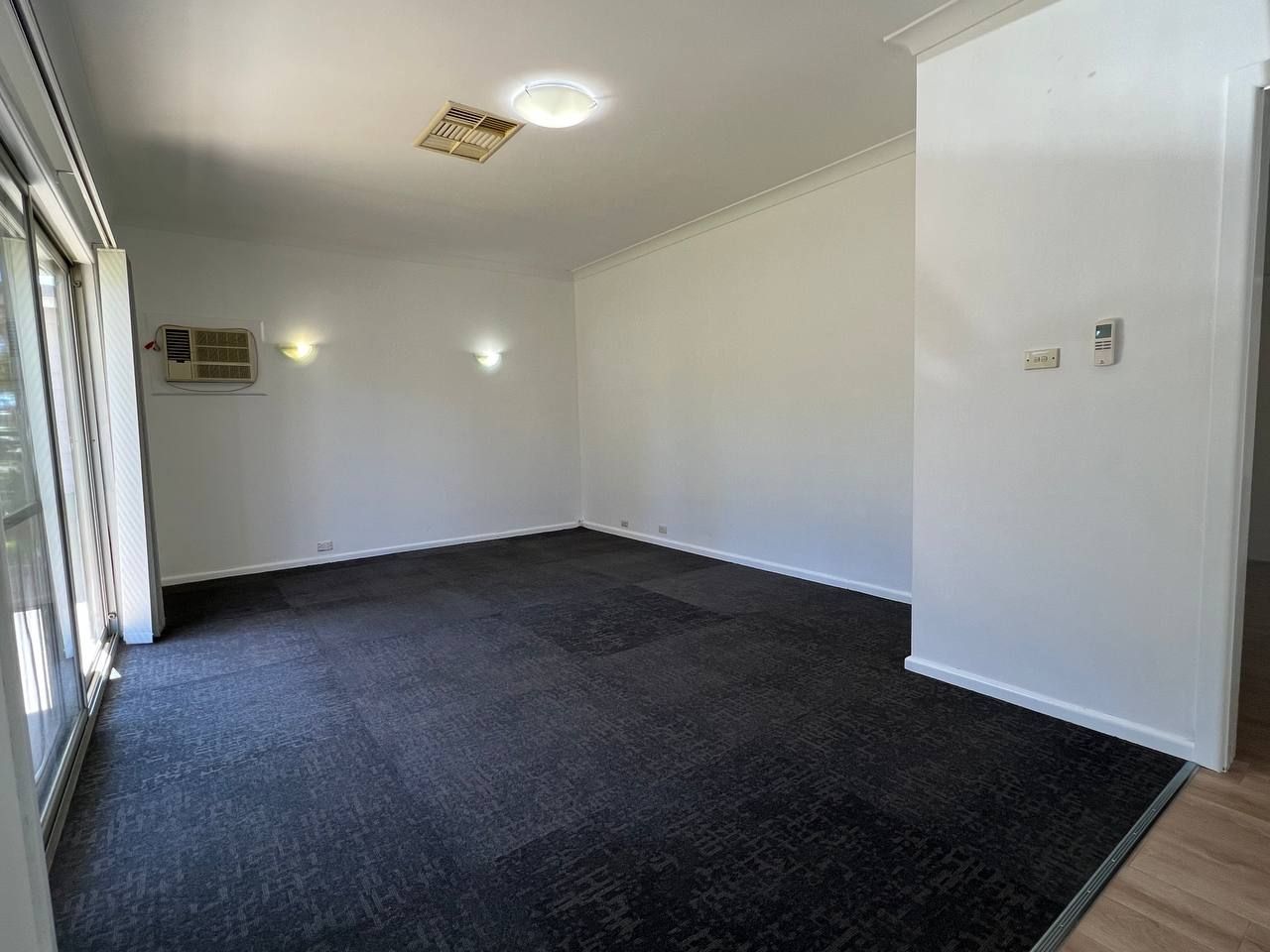 25 Coleman Road, Parkes, NSW 2870