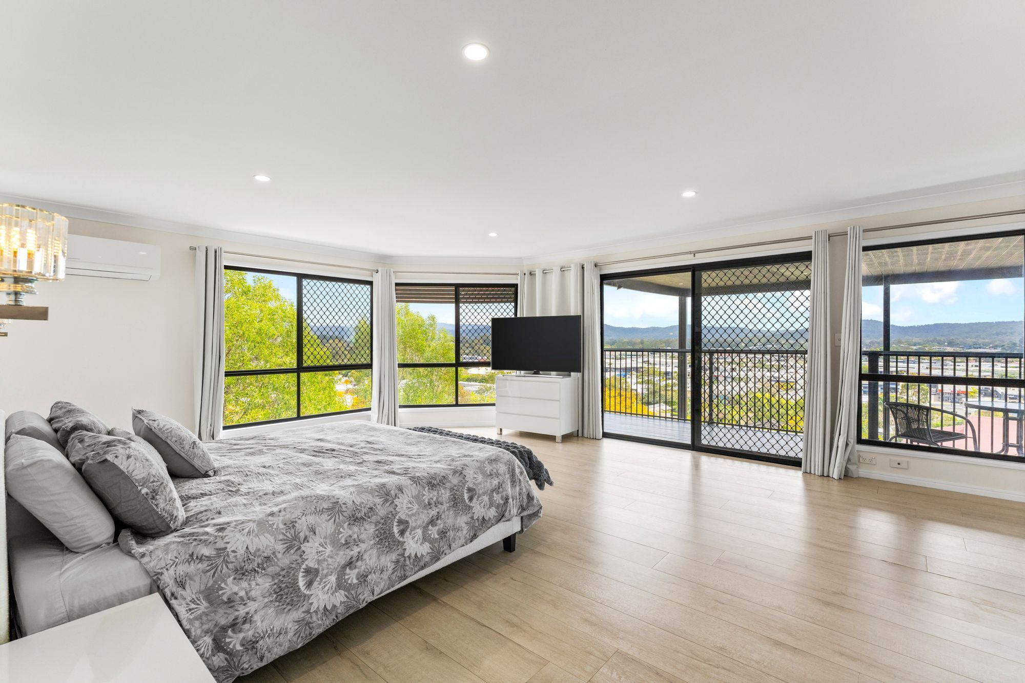 68 Paddington Drive — photo 13 of 24