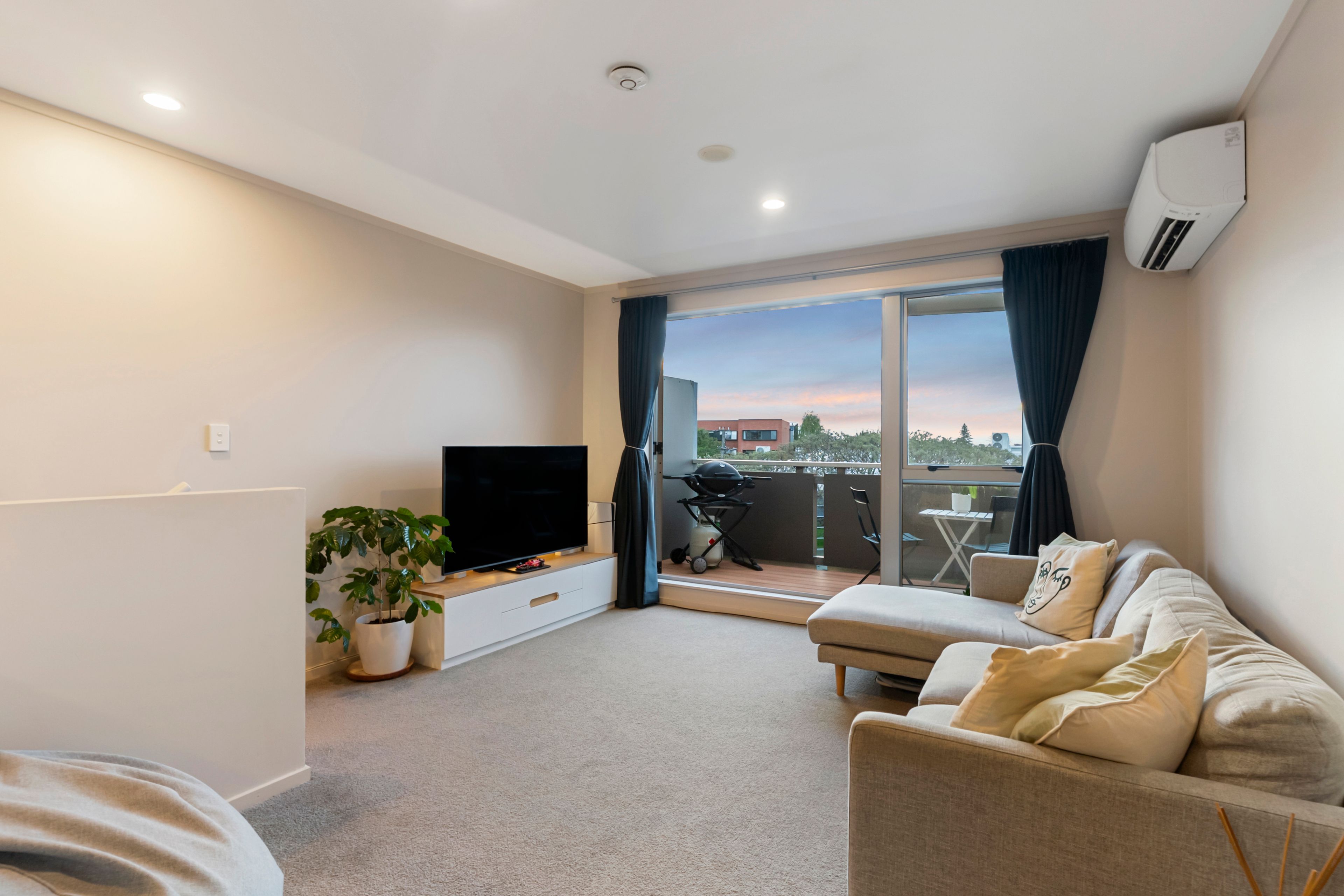 308/26 Morningside Drive, Morningside, Auckland City