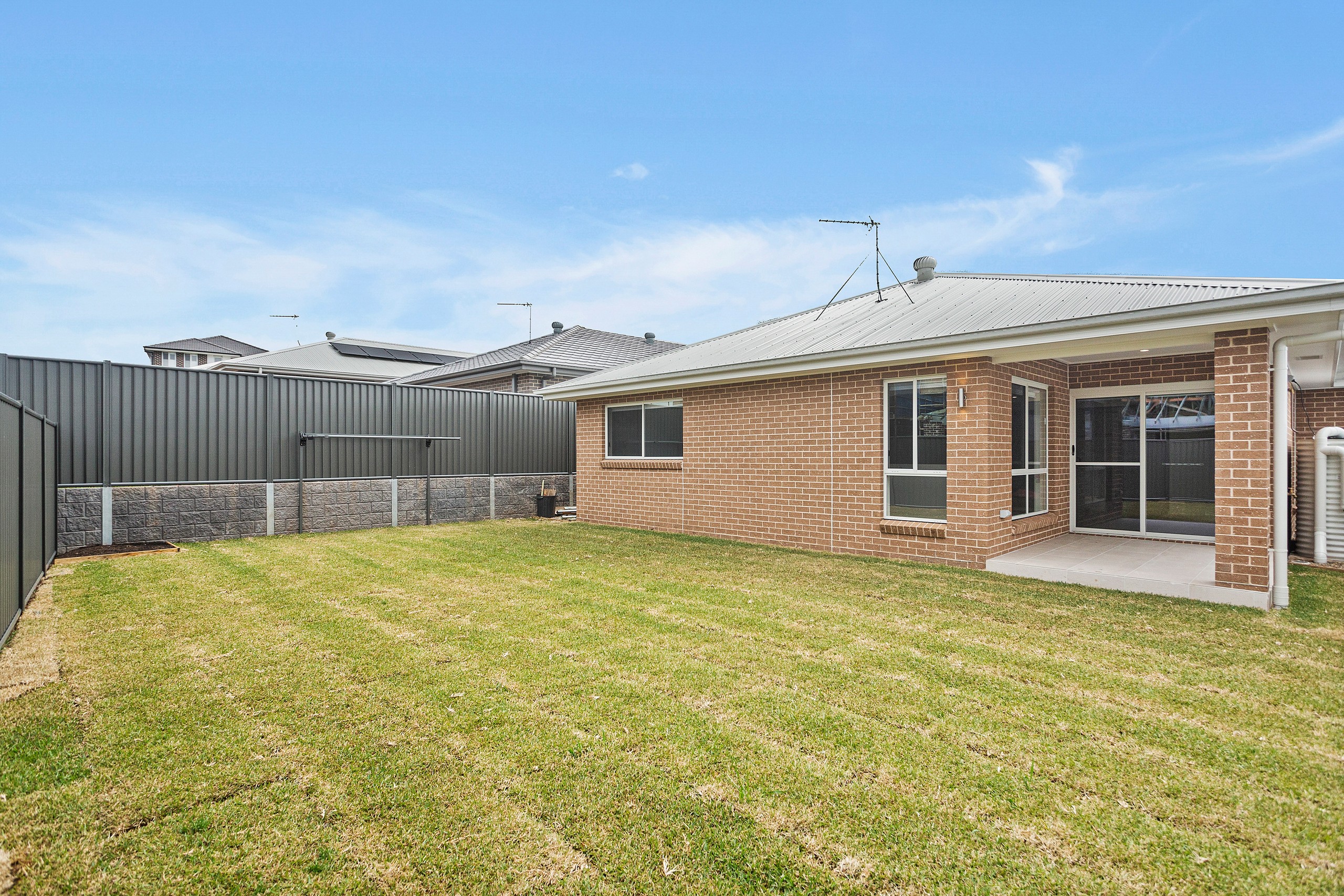 5 Ridgehaven Lane, Calderwood, NSW 2527