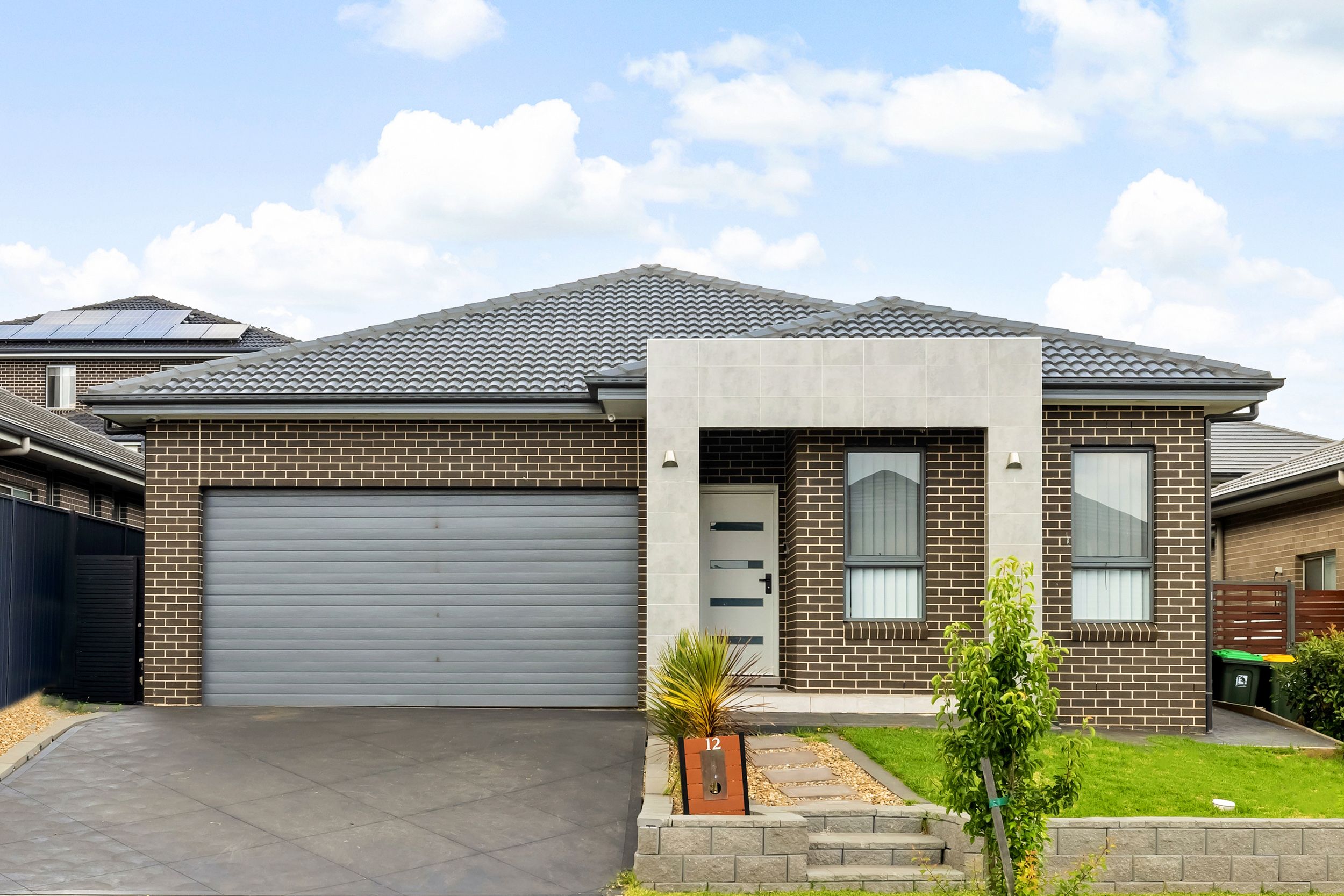 12 Kenway Street, Oran Park NSW 2570