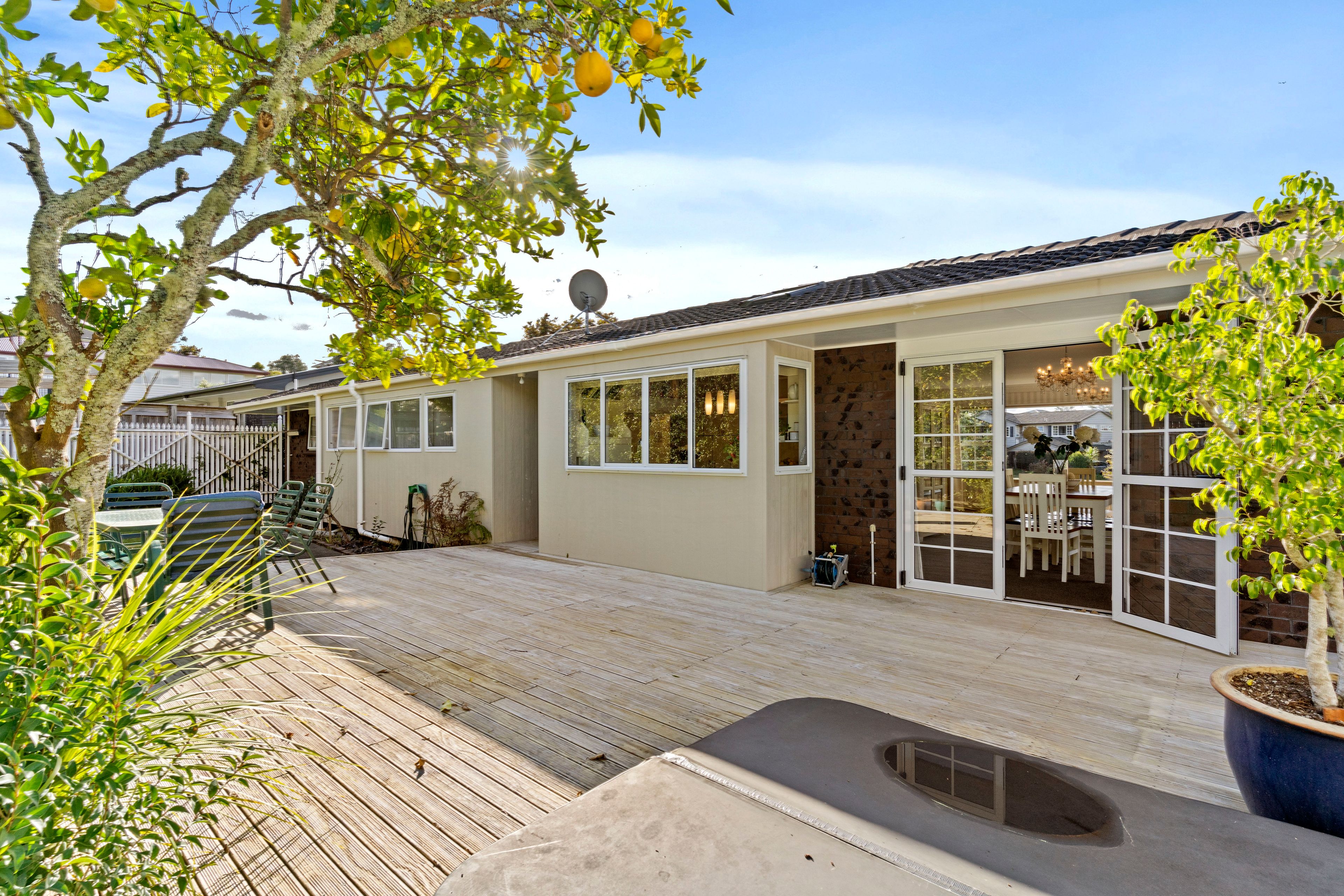 7 Kerry Dell, Cockle Bay, Manukau City