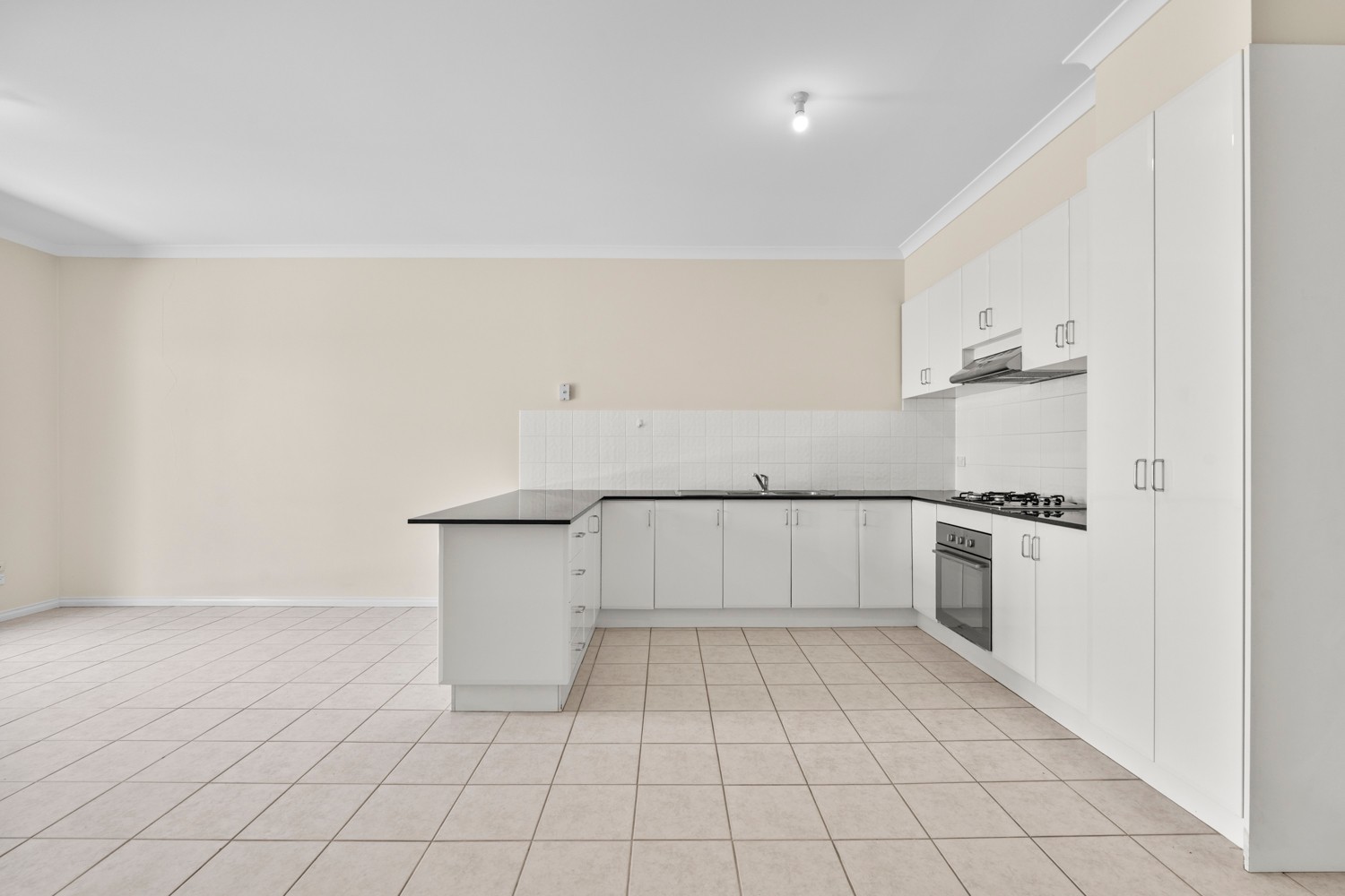 1/65 Pommel Crescent, Epping, VIC 3076