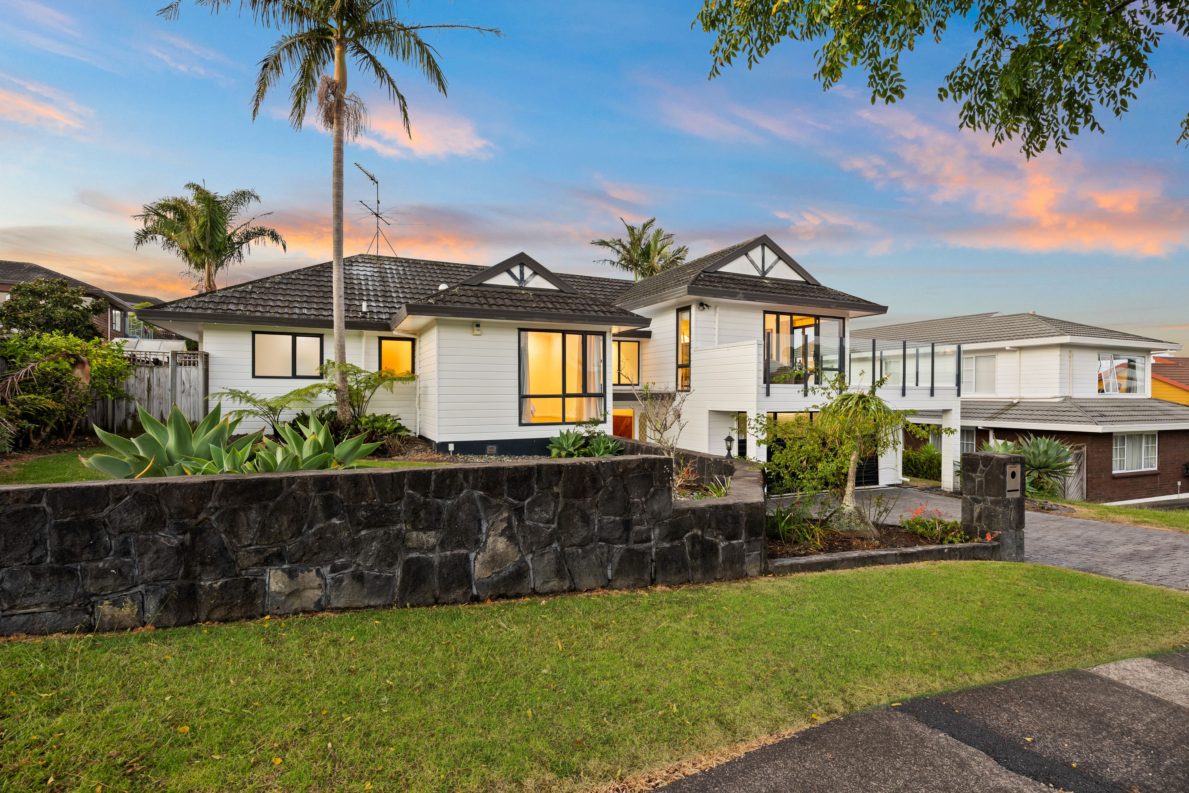7 Cherub Place, West Harbour, Waitakere City