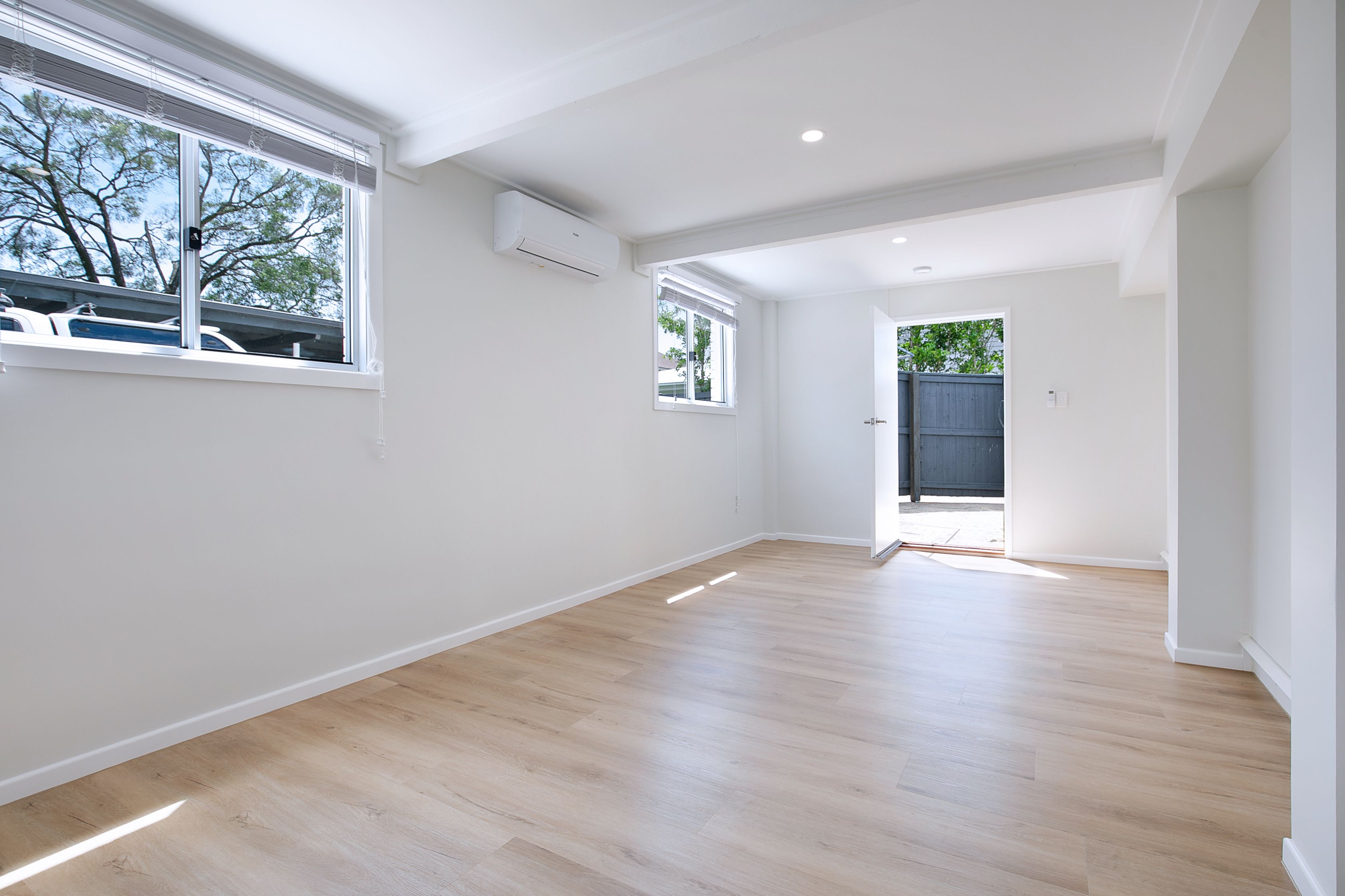 28 Hilda Street — photo 10 of 12