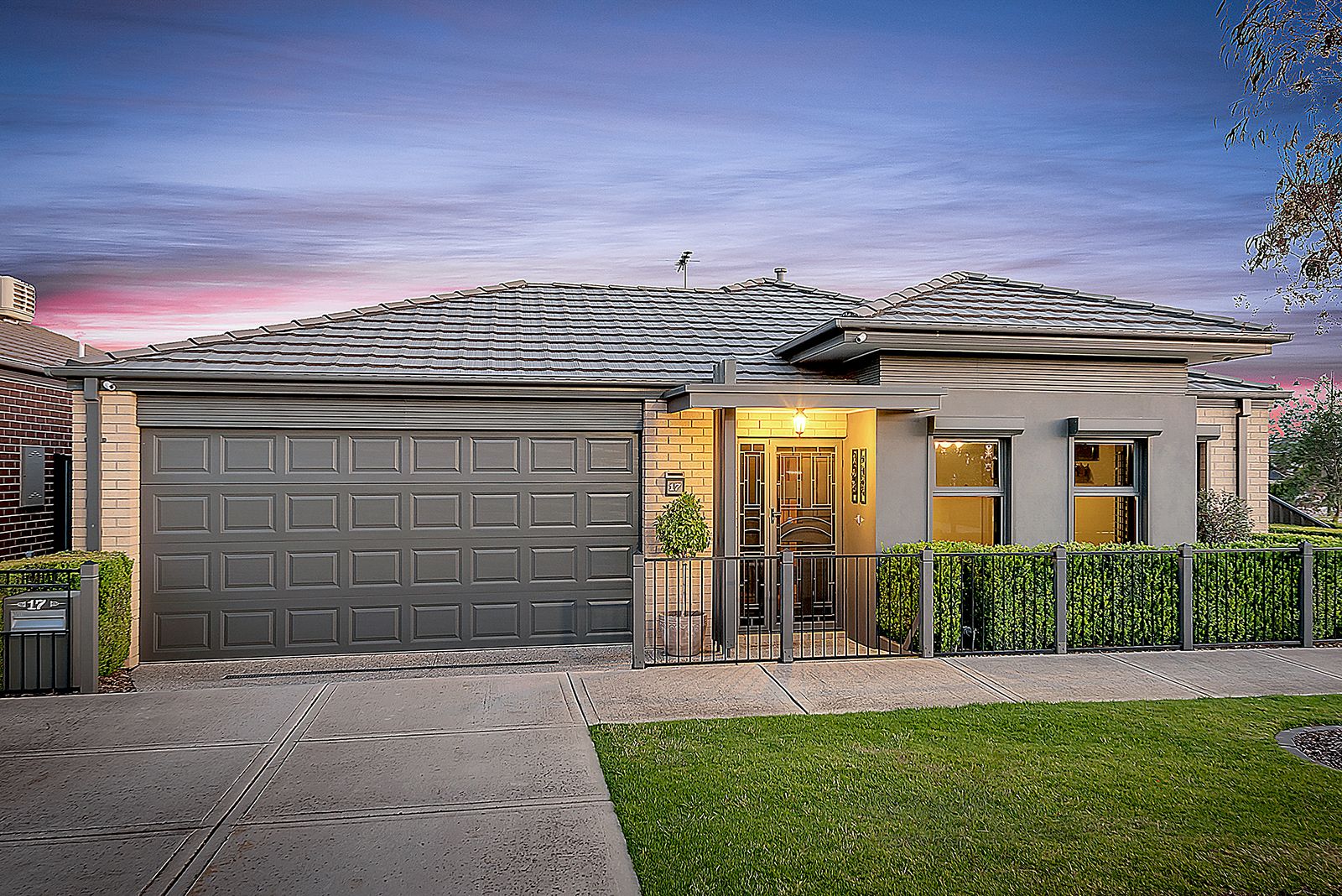 17 Thoresby Circuit, Craigieburn, VIC 3064