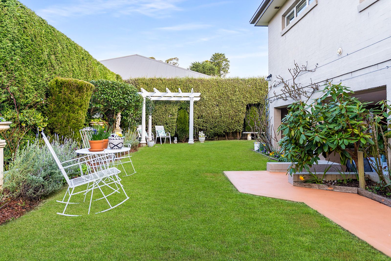 10 Daylesford Drive — photo 3 of 21