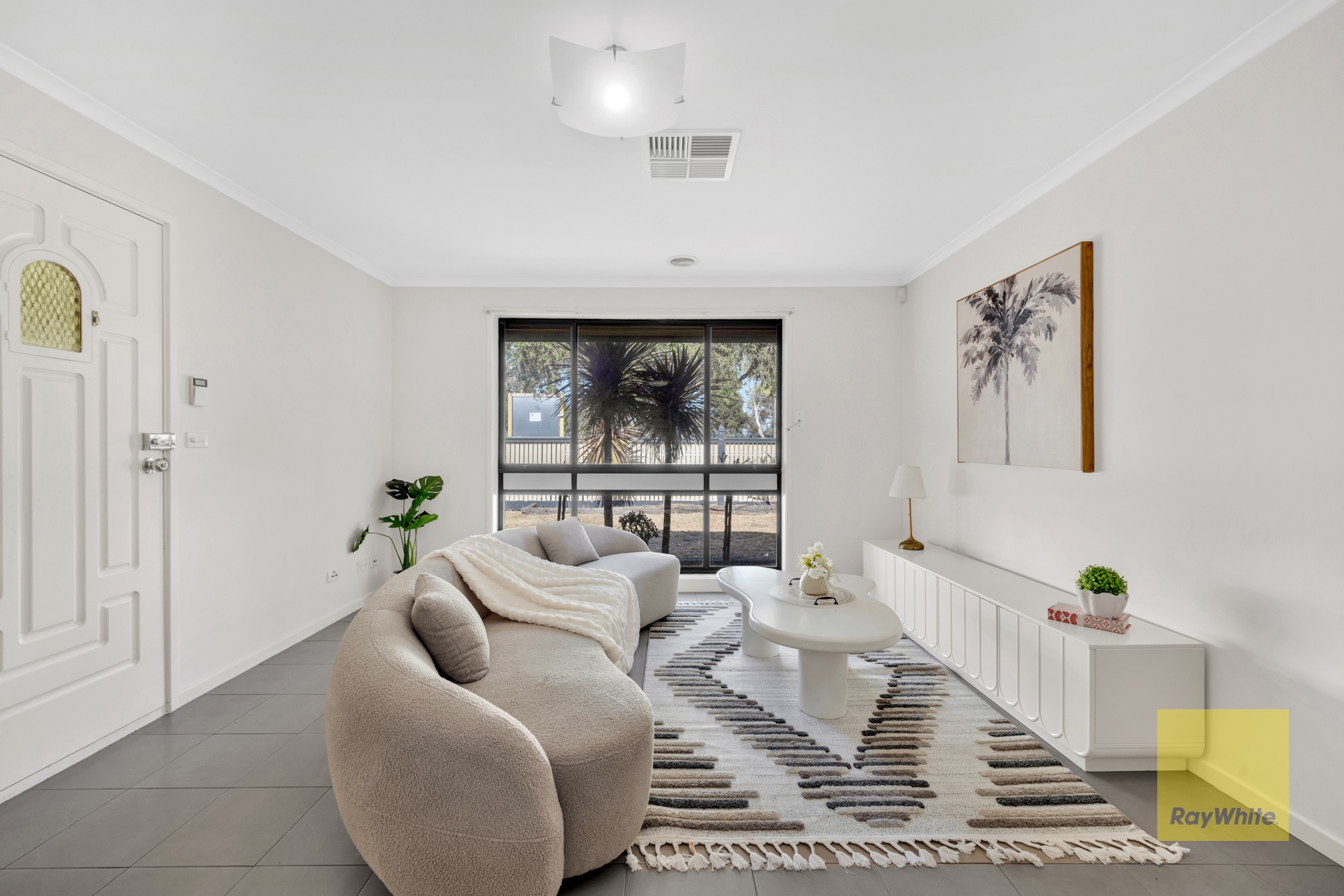 1/124 Central Avenue, Altona Meadows, VIC 3028