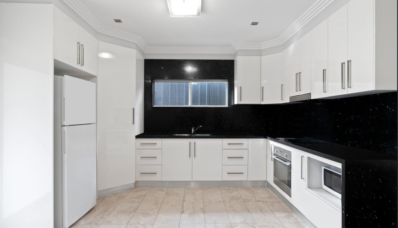 6 Aberdeen Road, Busby, NSW 2168