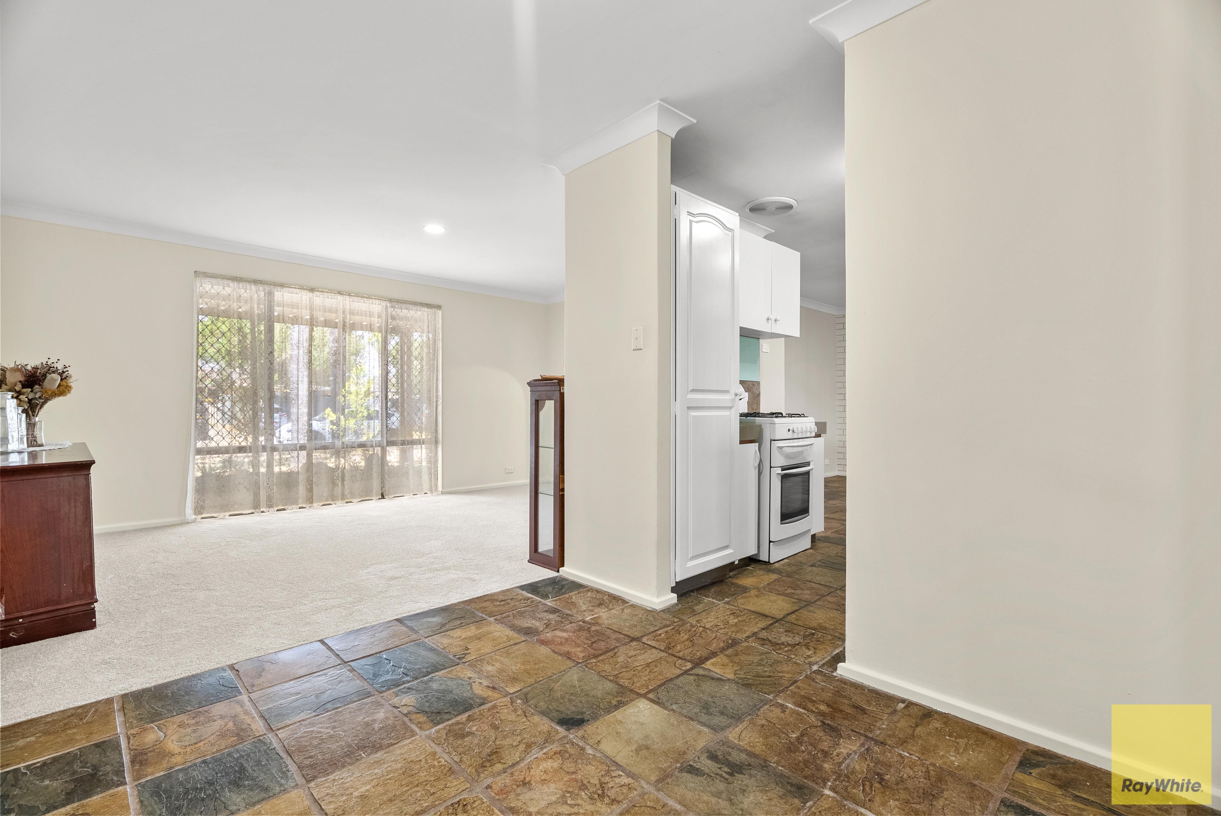 47 Tewson Road — photo 10 of 30