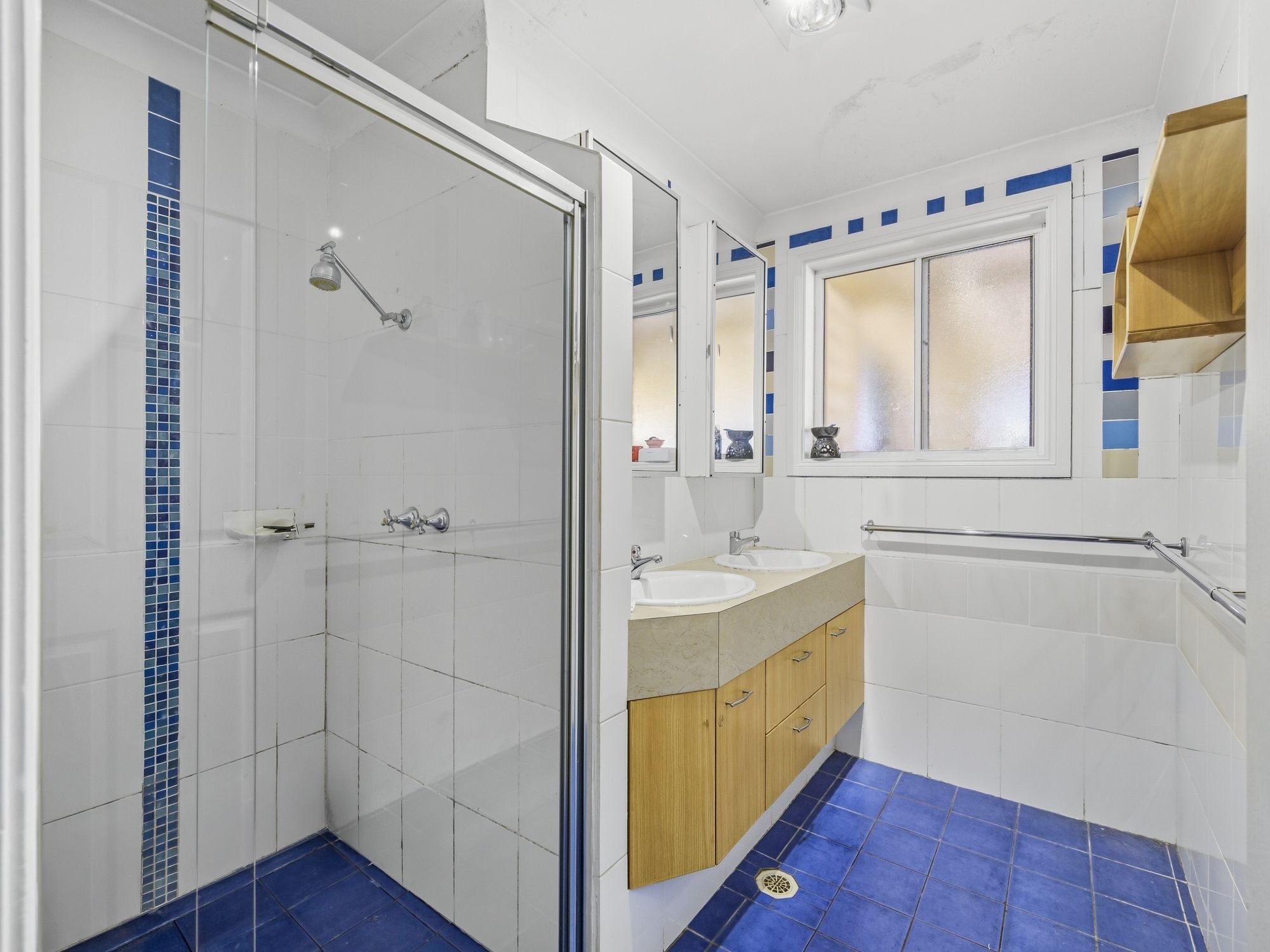 21 Fitzgibbon Lane — photo 6 of 8