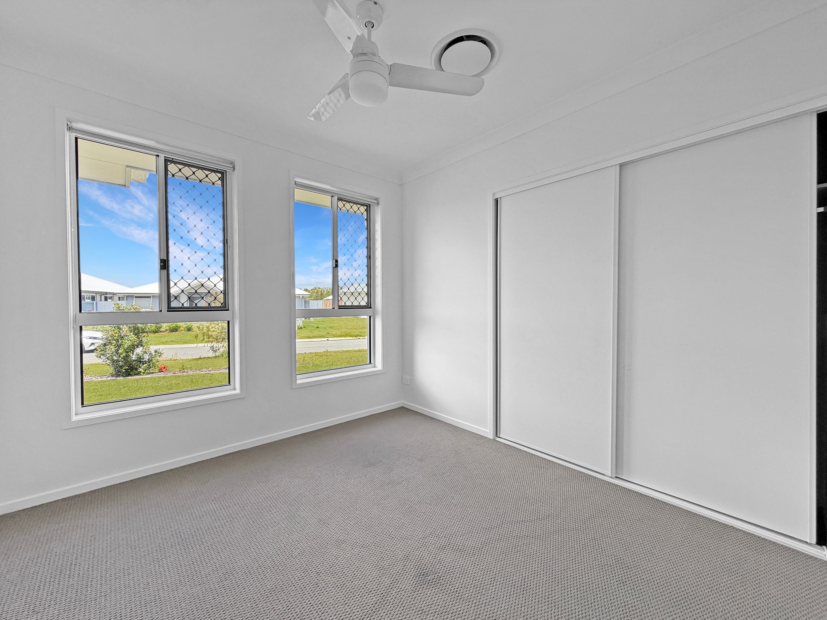 12 Pennant Drive — photo 5 of 11