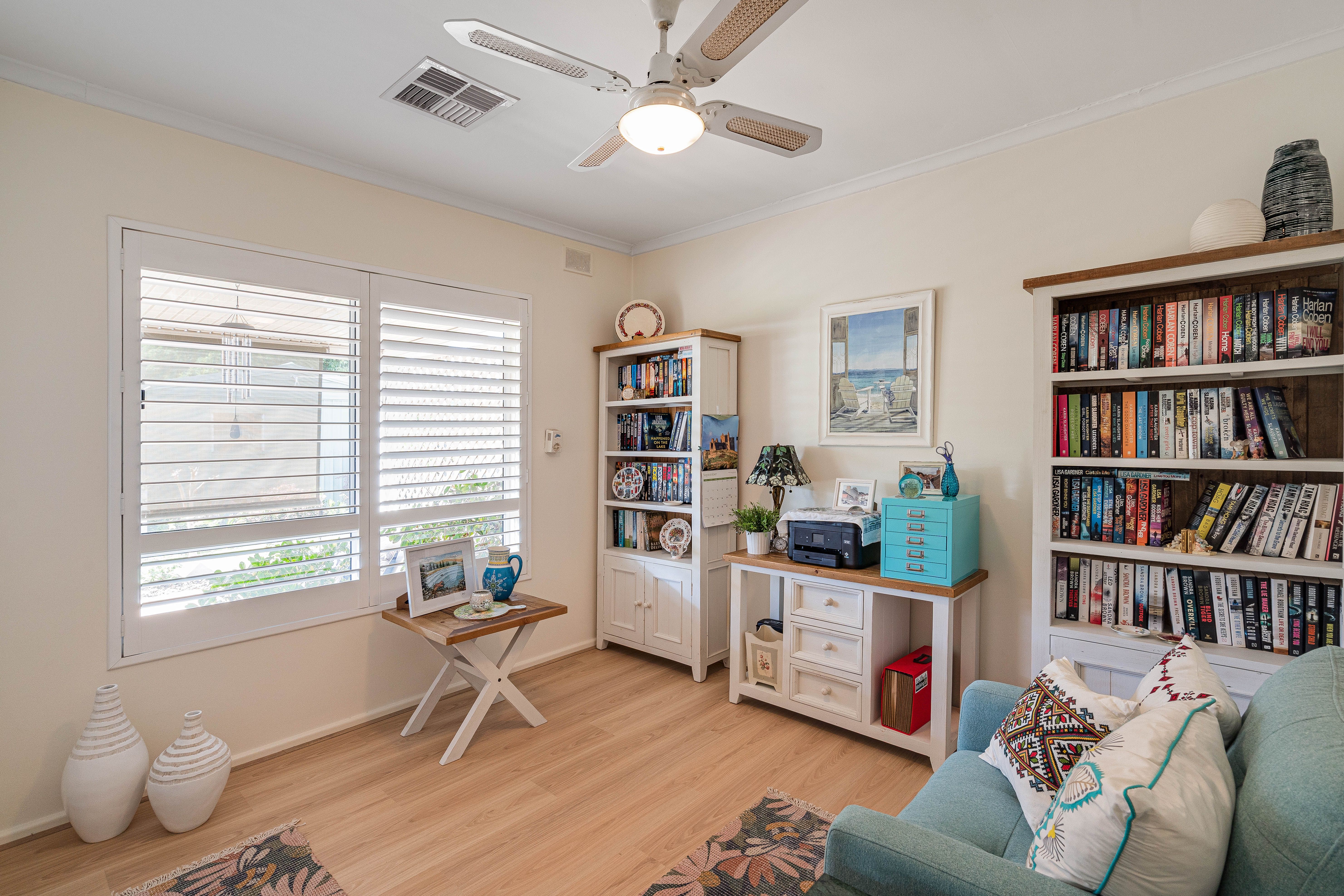 6 Hawkesbury Avenue — photo 14 of 22