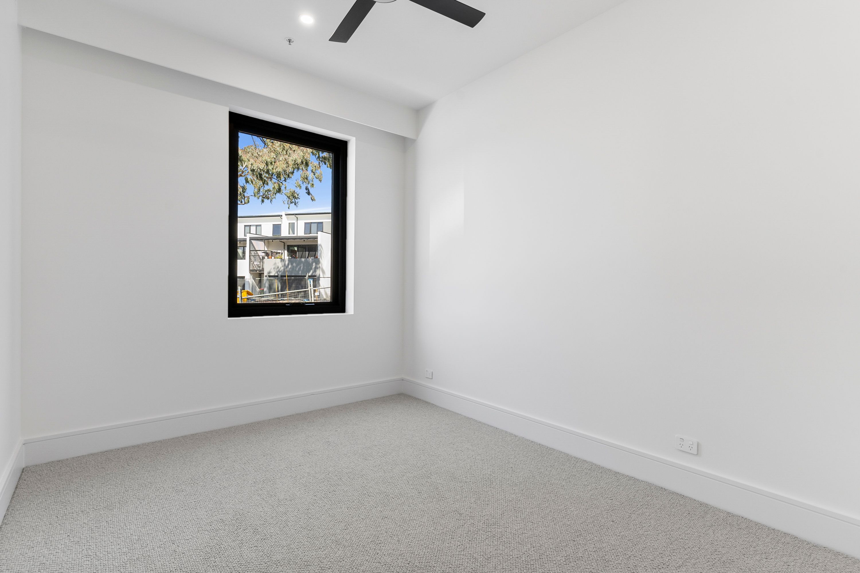 6/1 Lady Nelson Place — photo 9 of 14