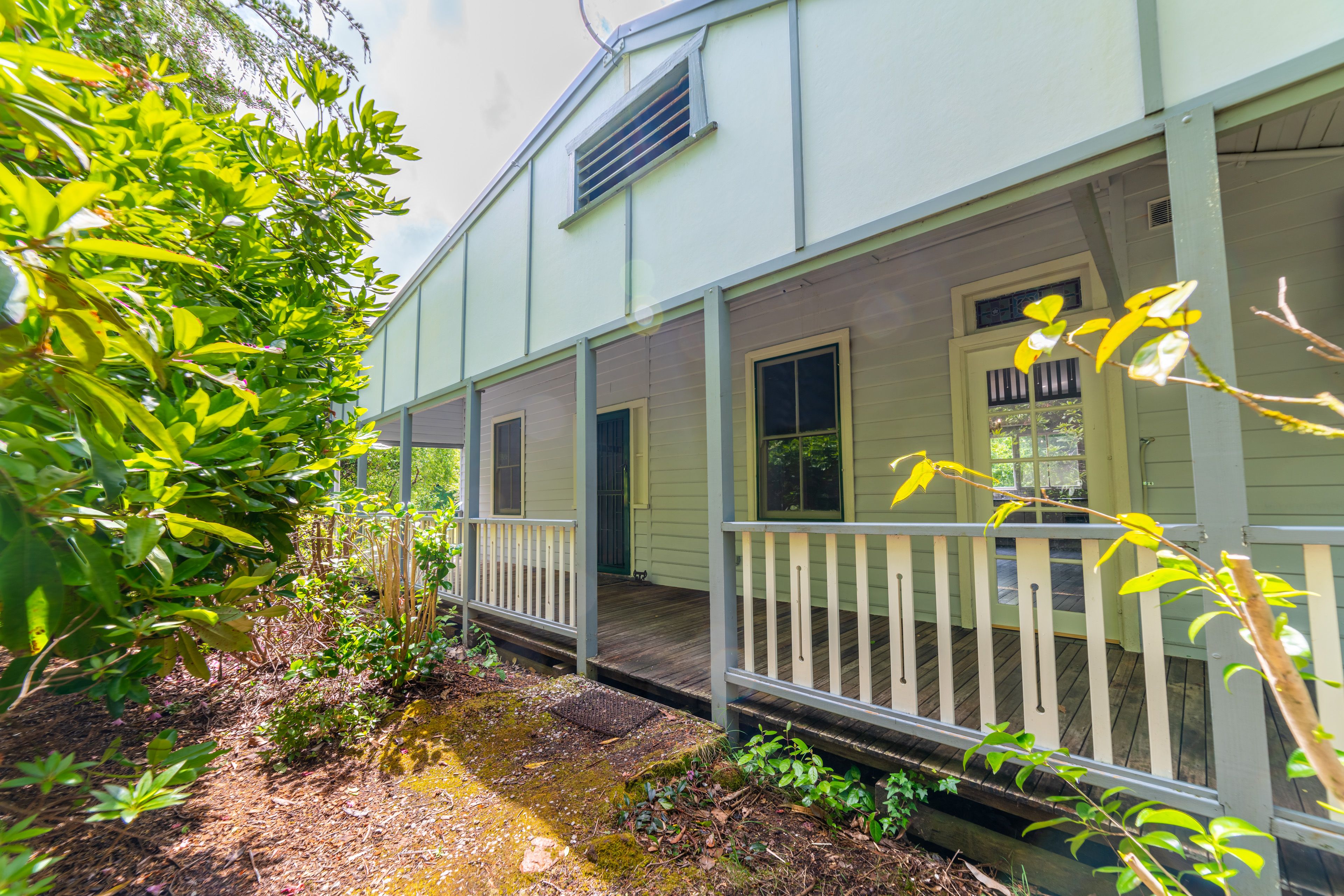 174a Evans Lookout Road — photo 8 of 9