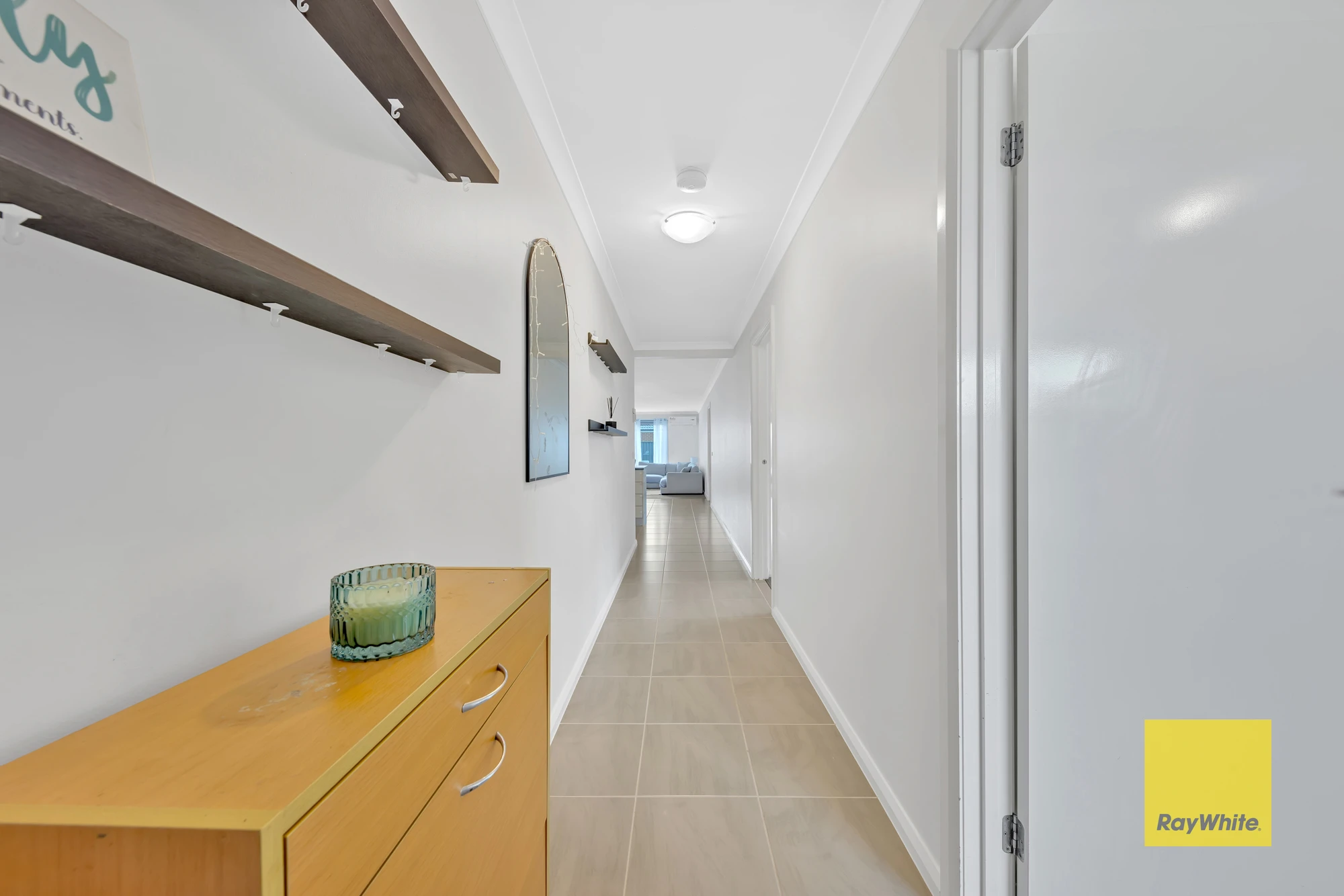 19 Phoenix Circuit, Brookfield, VIC 3338
