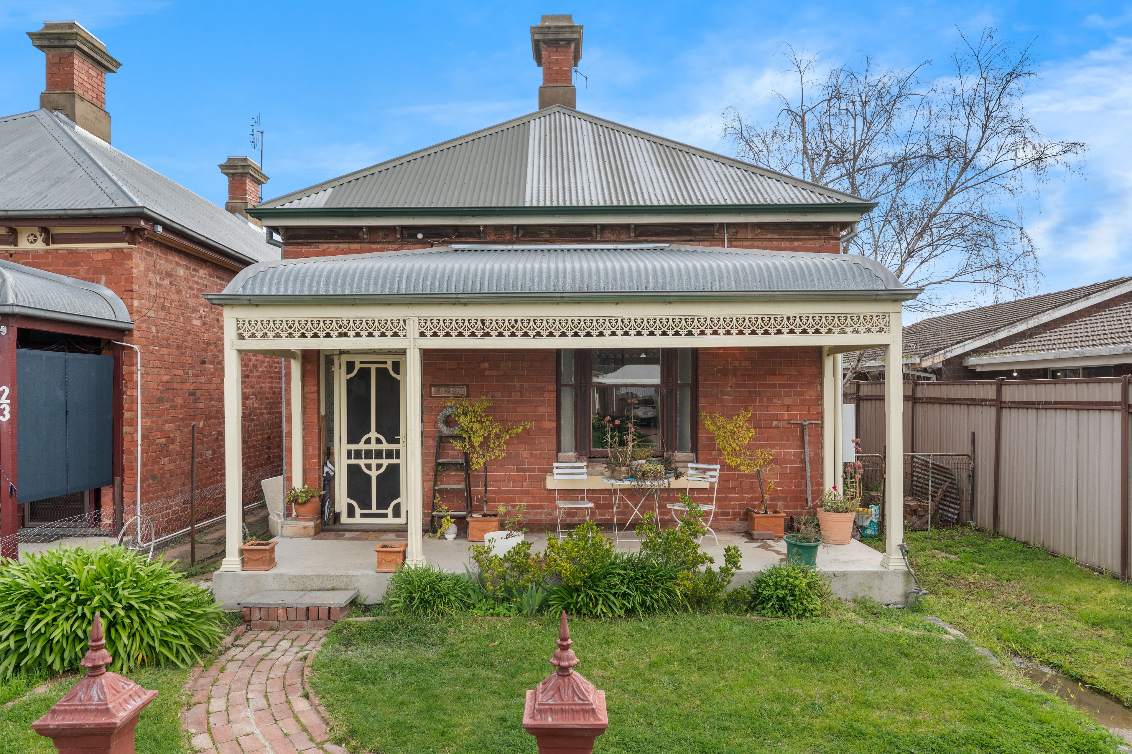 25 Victoria Street — photo from Ray White Seymour