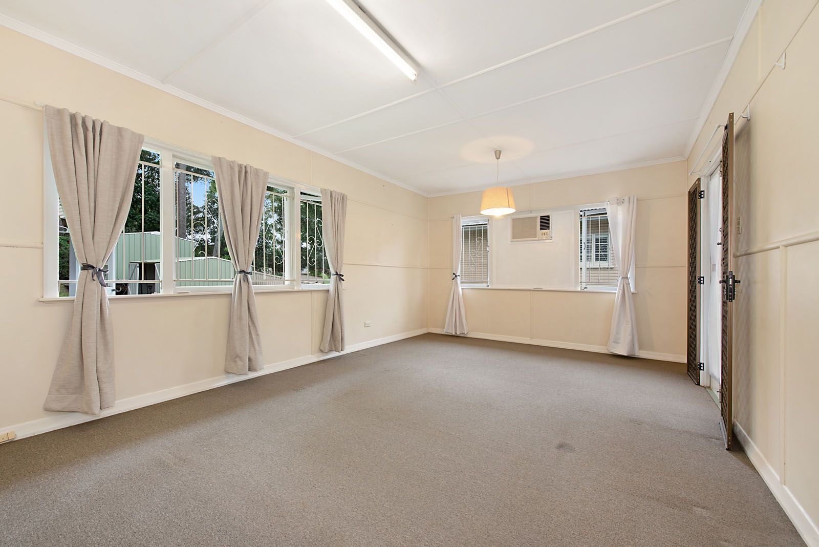 19 Ansdell Street, Mount Gravatt, QLD 4122