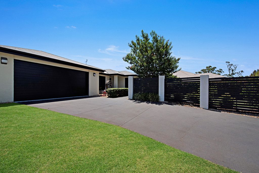9 Kestrel Court, Rangeville, QLD 4350