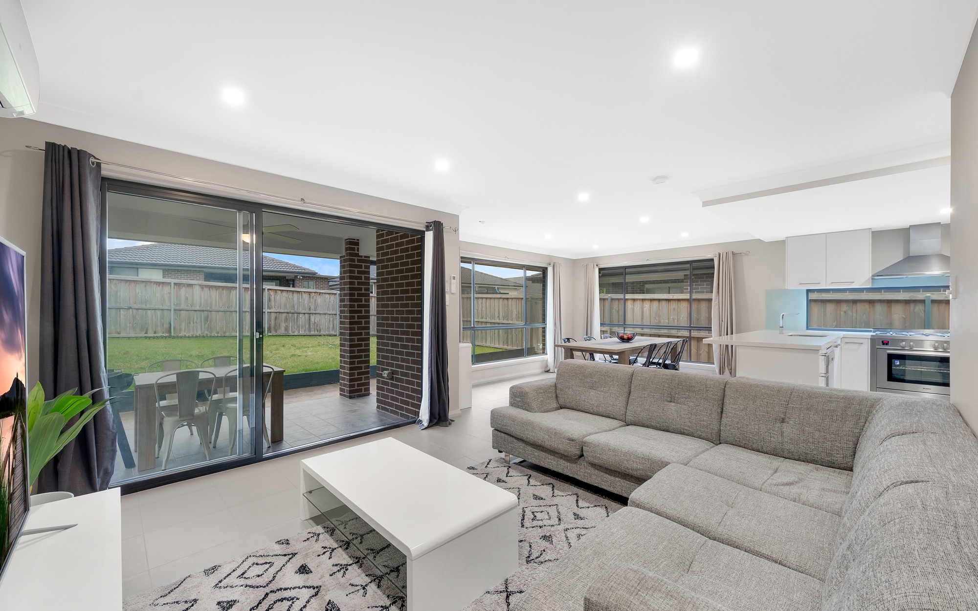 18 Kingsbury Street, Airds, NSW 2560