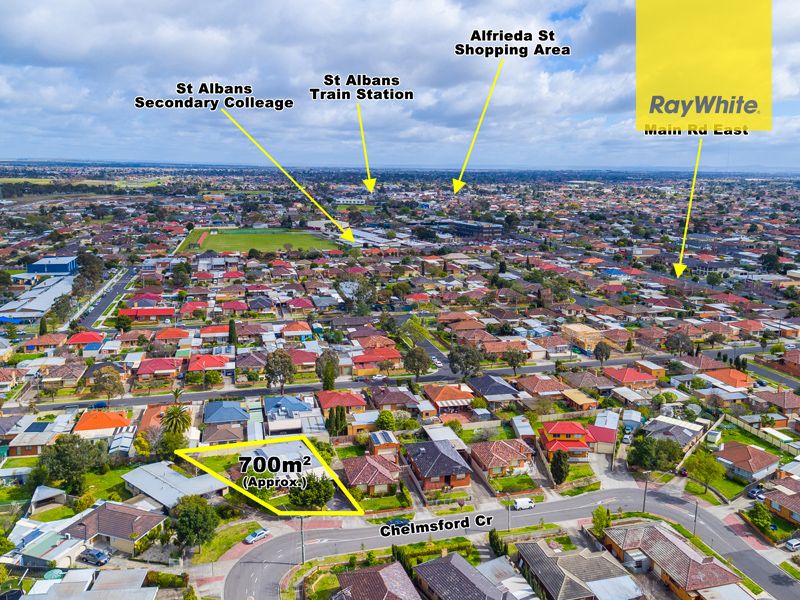 33 Chelmsford Crescent, St Albans, VIC 3021