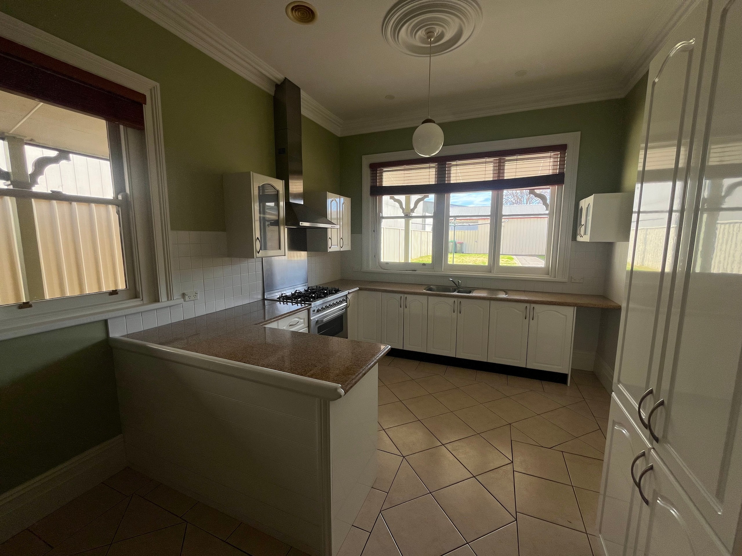 436 Auburn Street, Goulburn, NSW 2580