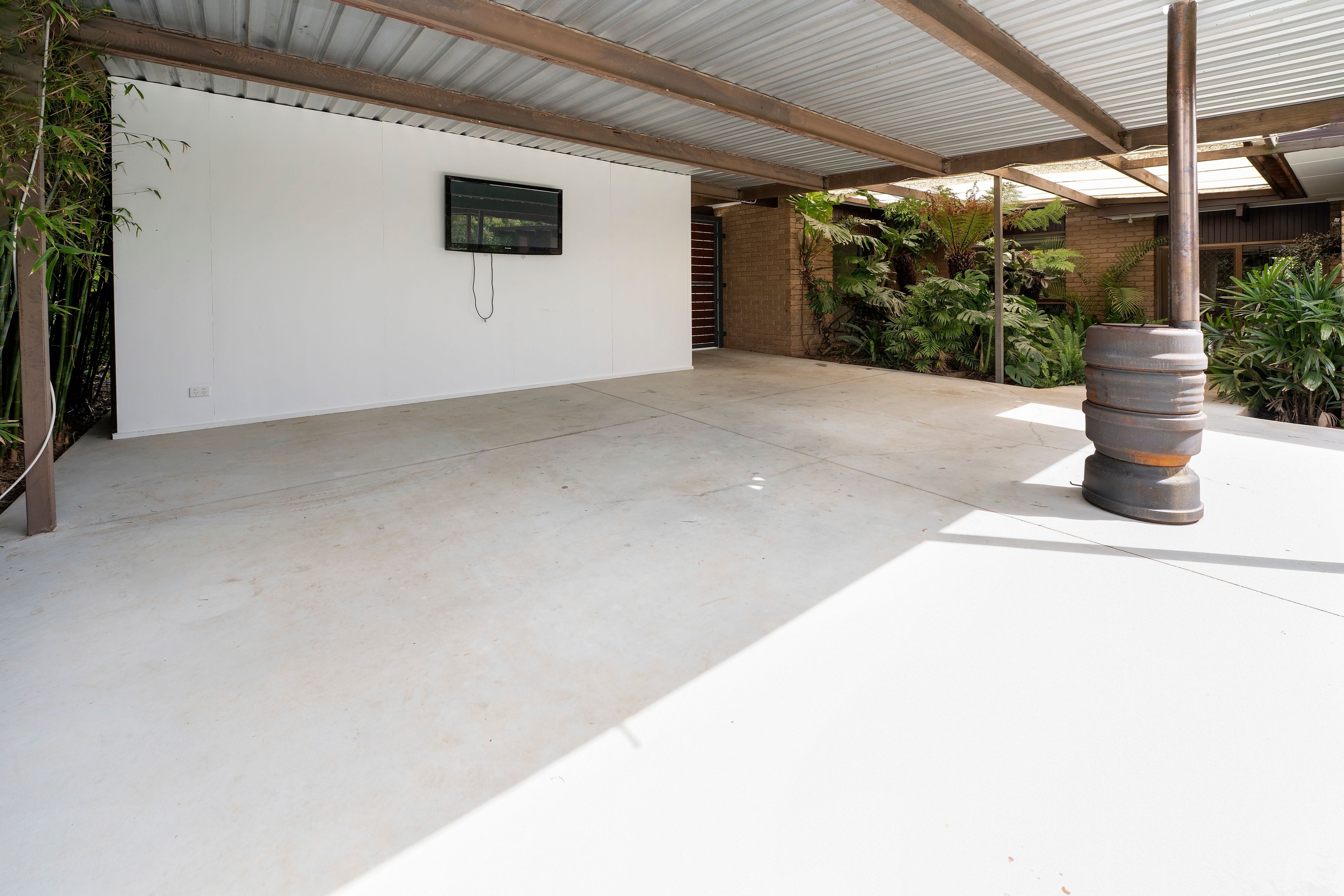 12 Bell Street — photo 17 of 23