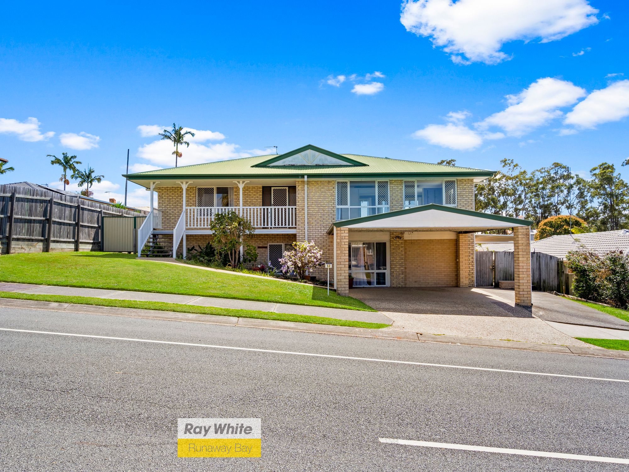 52 Ridgevale Drive, Helensvale, QLD 4212