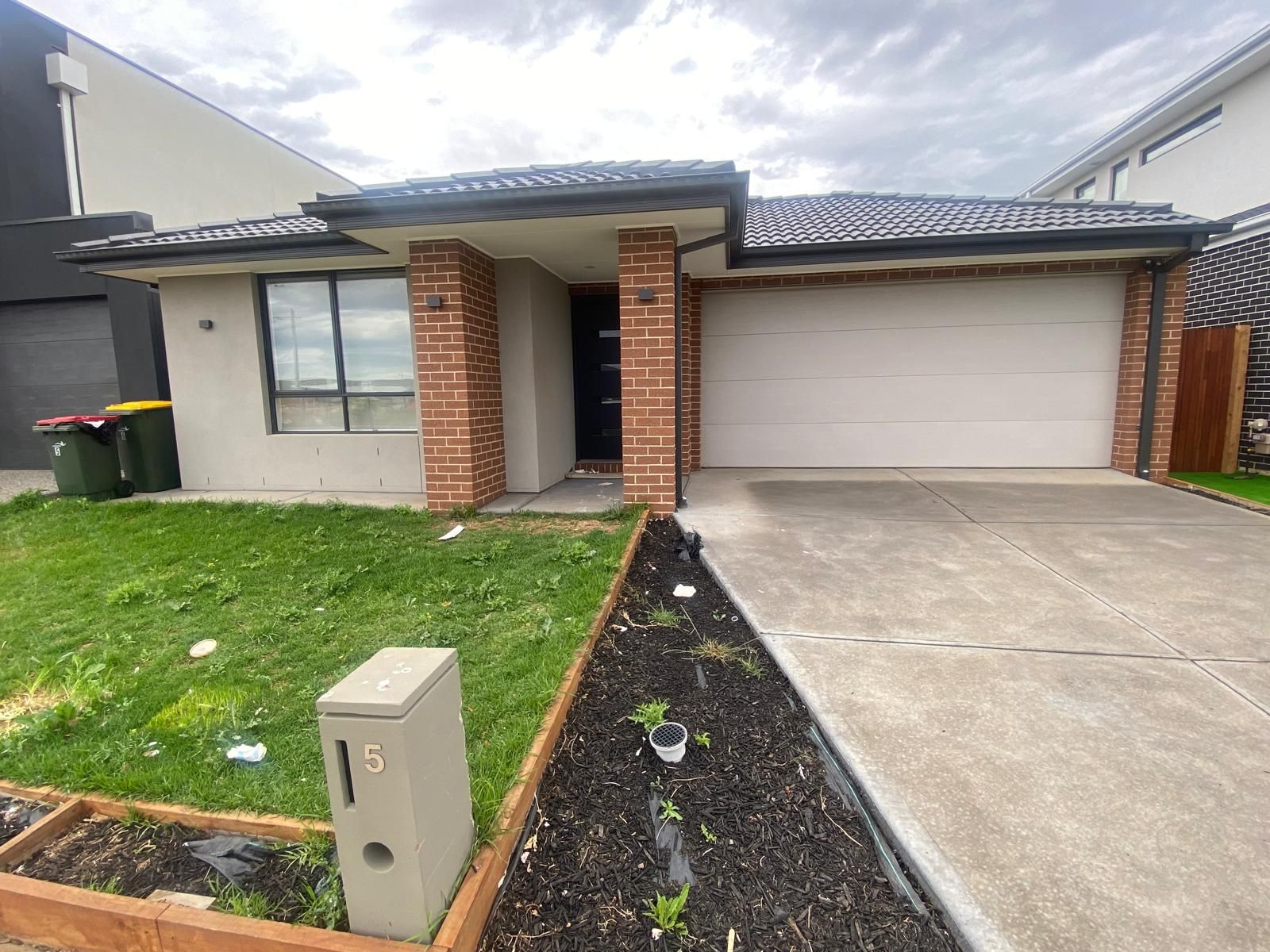 5 DUNCLIFFE Road, Truganina, VIC 3029